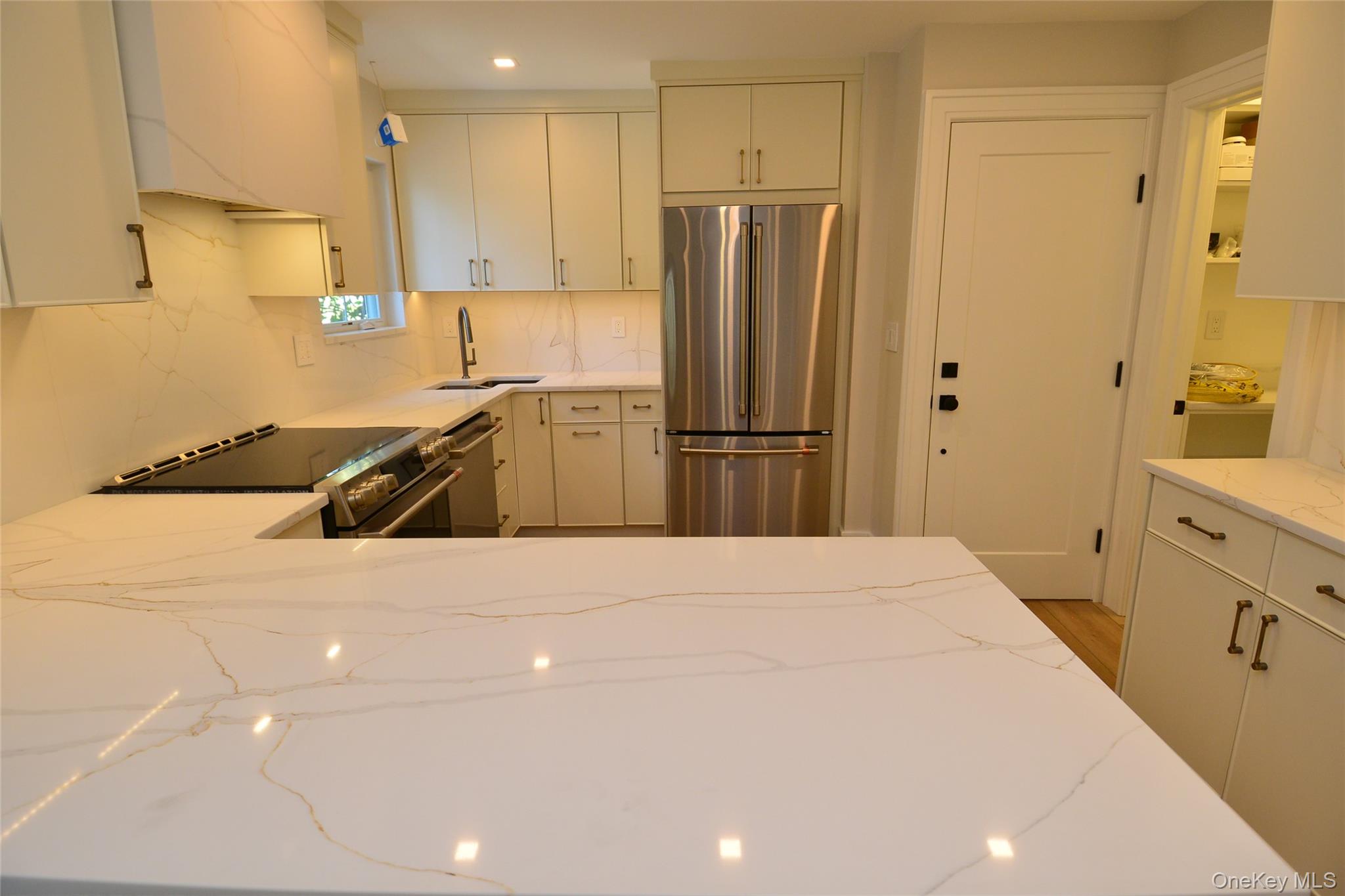 #6 photo, 137 Hillside Place, 纽约州 Eastchester , NY 10709