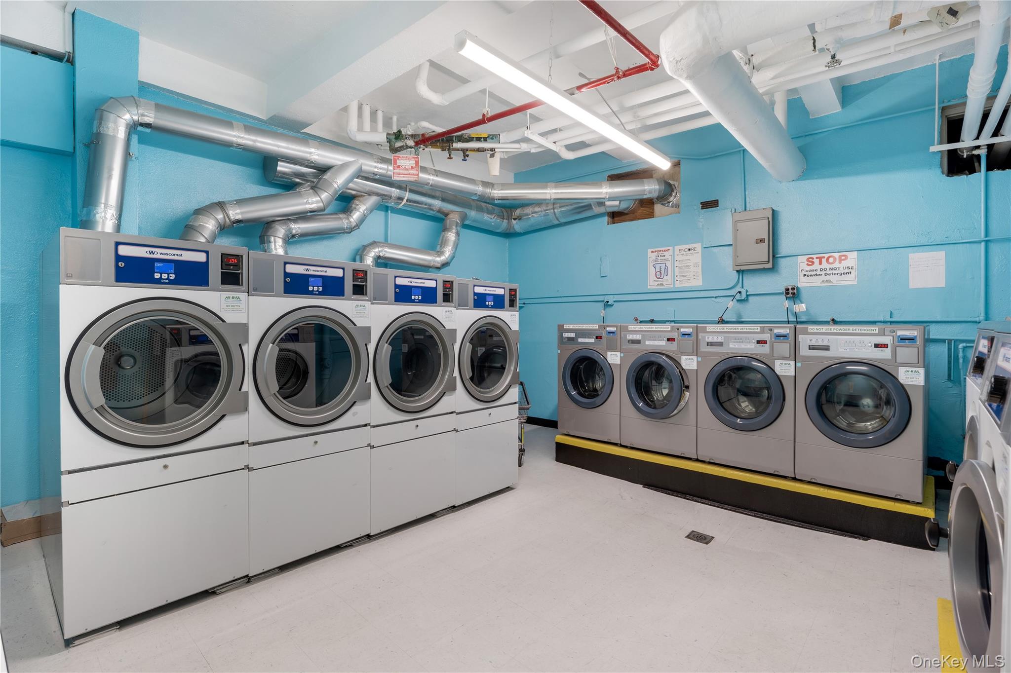 #11 photo, 1213 Avenue Z, 브루클린 Brooklyn , NY 11235