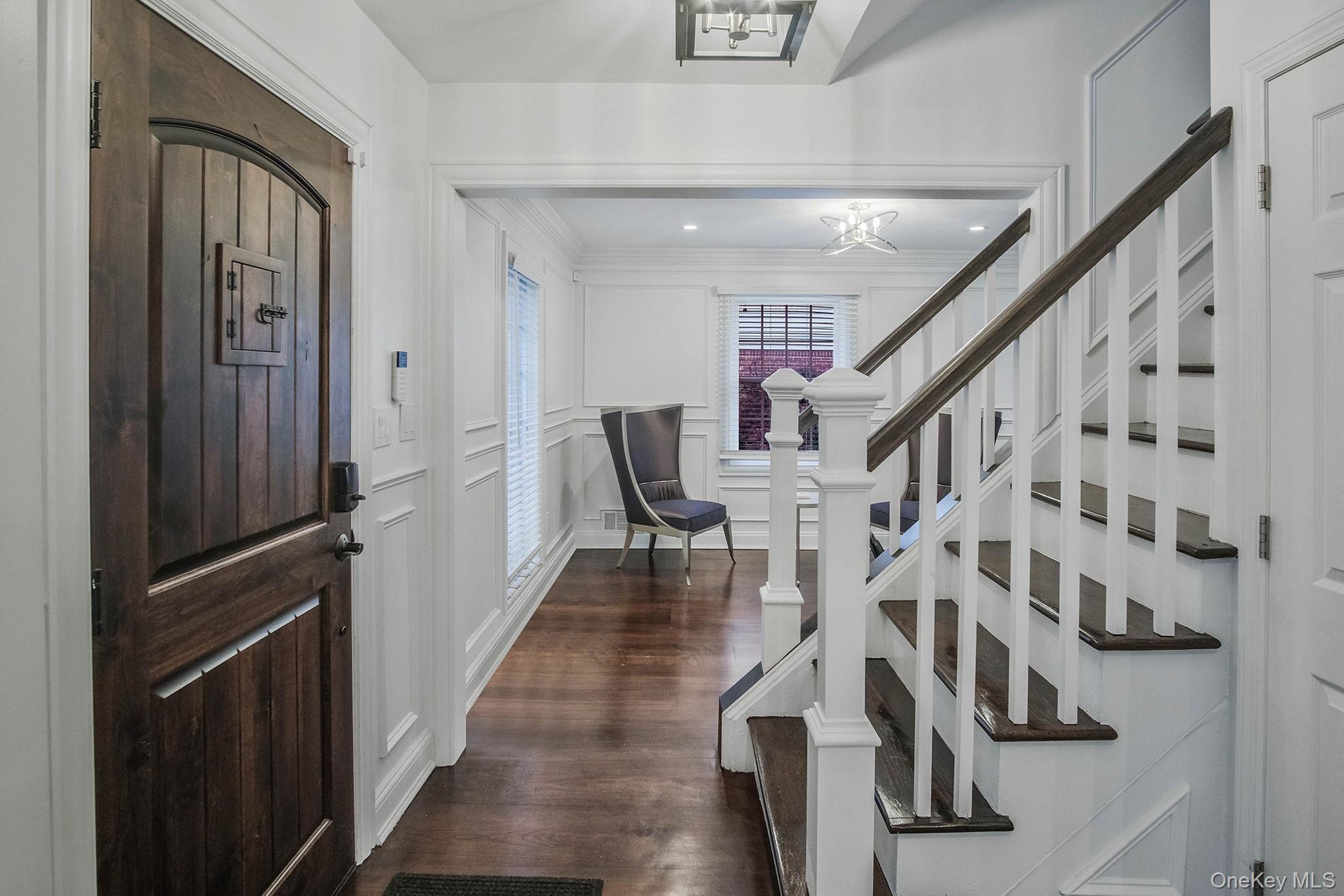 #14 photo, 150 Meadow Street, Garden City , NY 11530