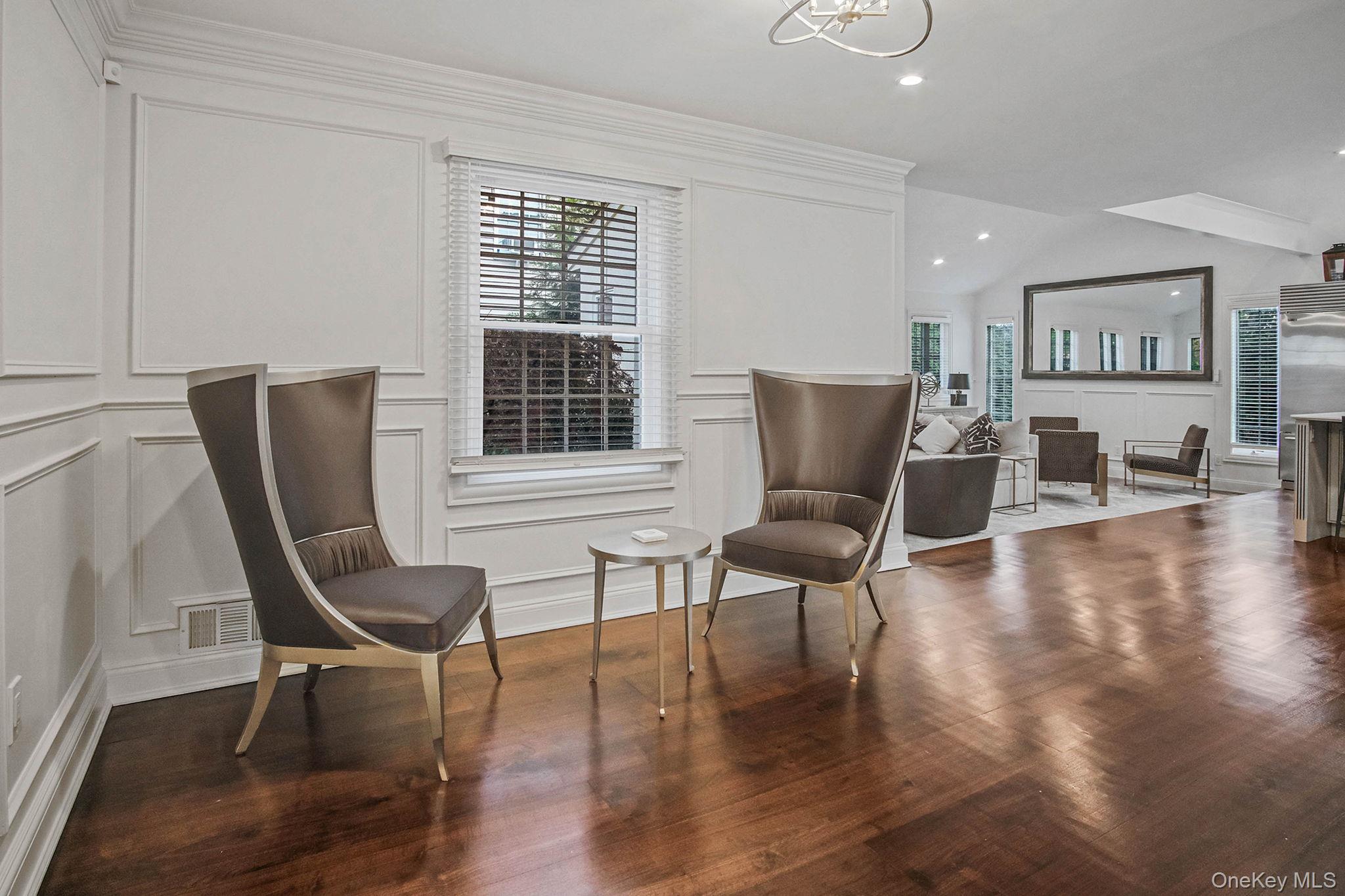 #7 photo, 150 Meadow Street, Garden City , NY 11530