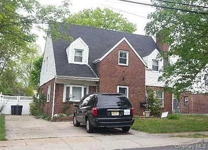 #1 photo, 86 W Clinton Avenue, Roosevelt , NY 11575