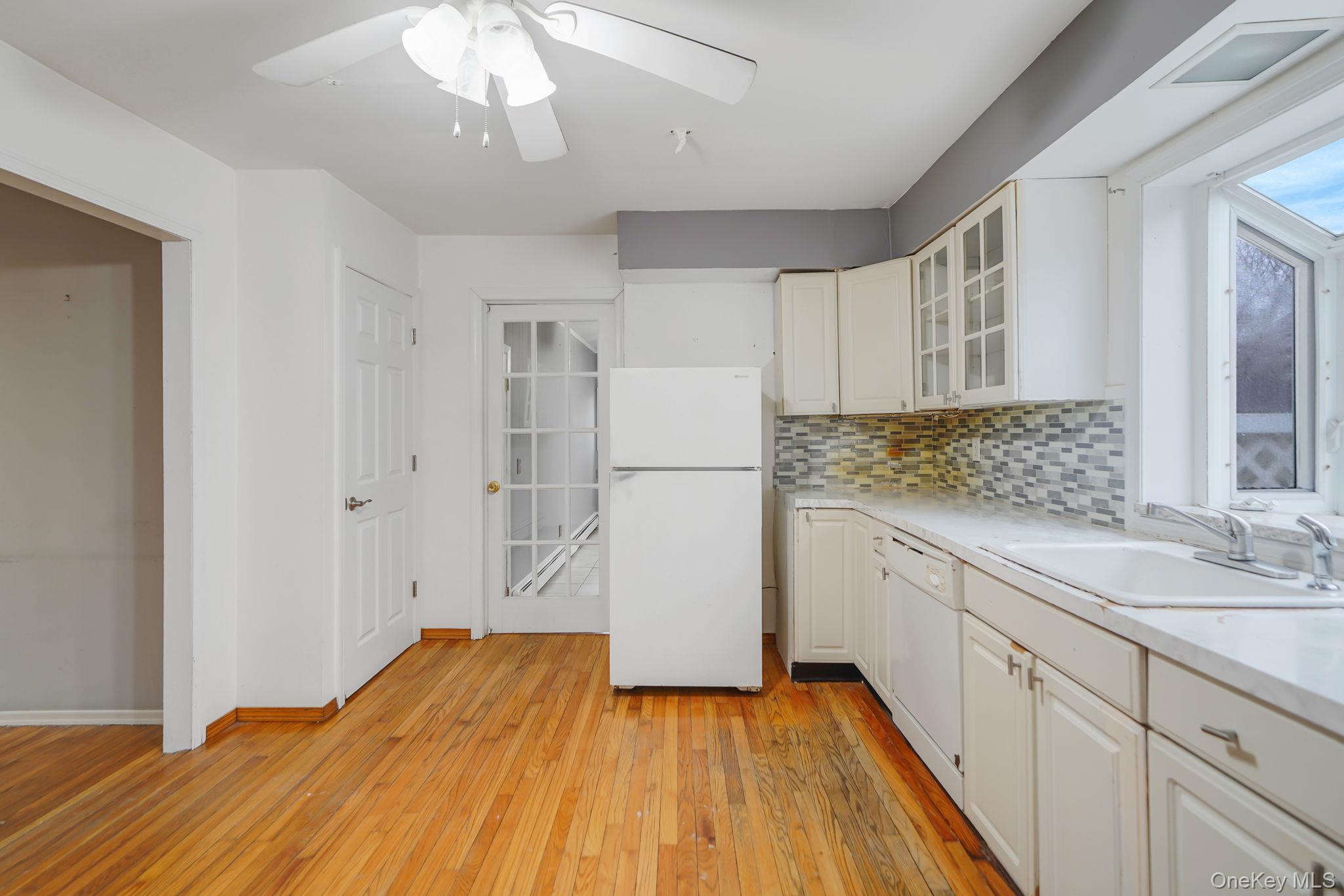 #10 photo, 60 Iroquois Drive, সাফোক কাউন্টি Brightwaters , NY 11718