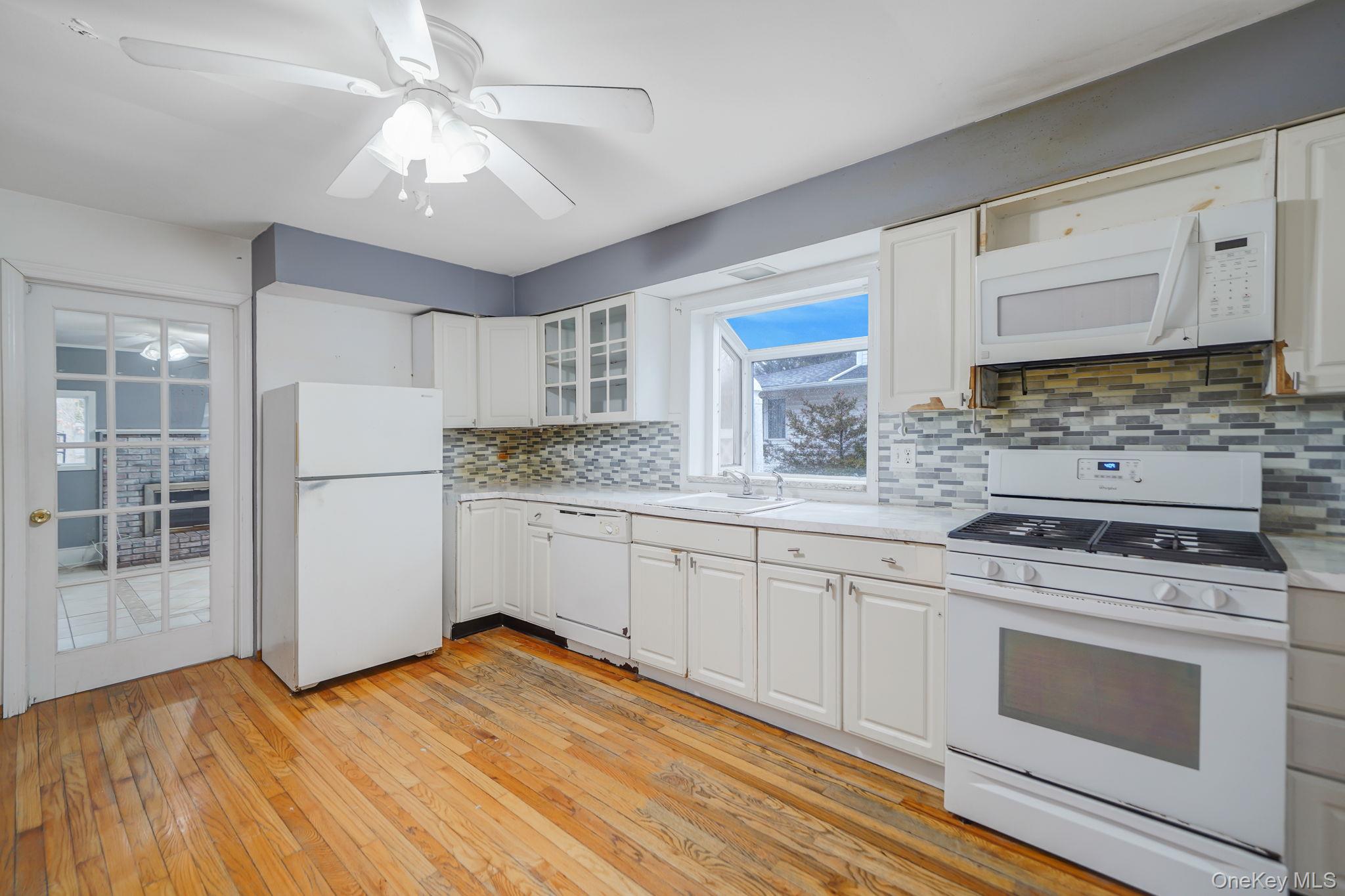 #14 photo, 60 Iroquois Drive, সাফোক কাউন্টি Brightwaters , NY 11718