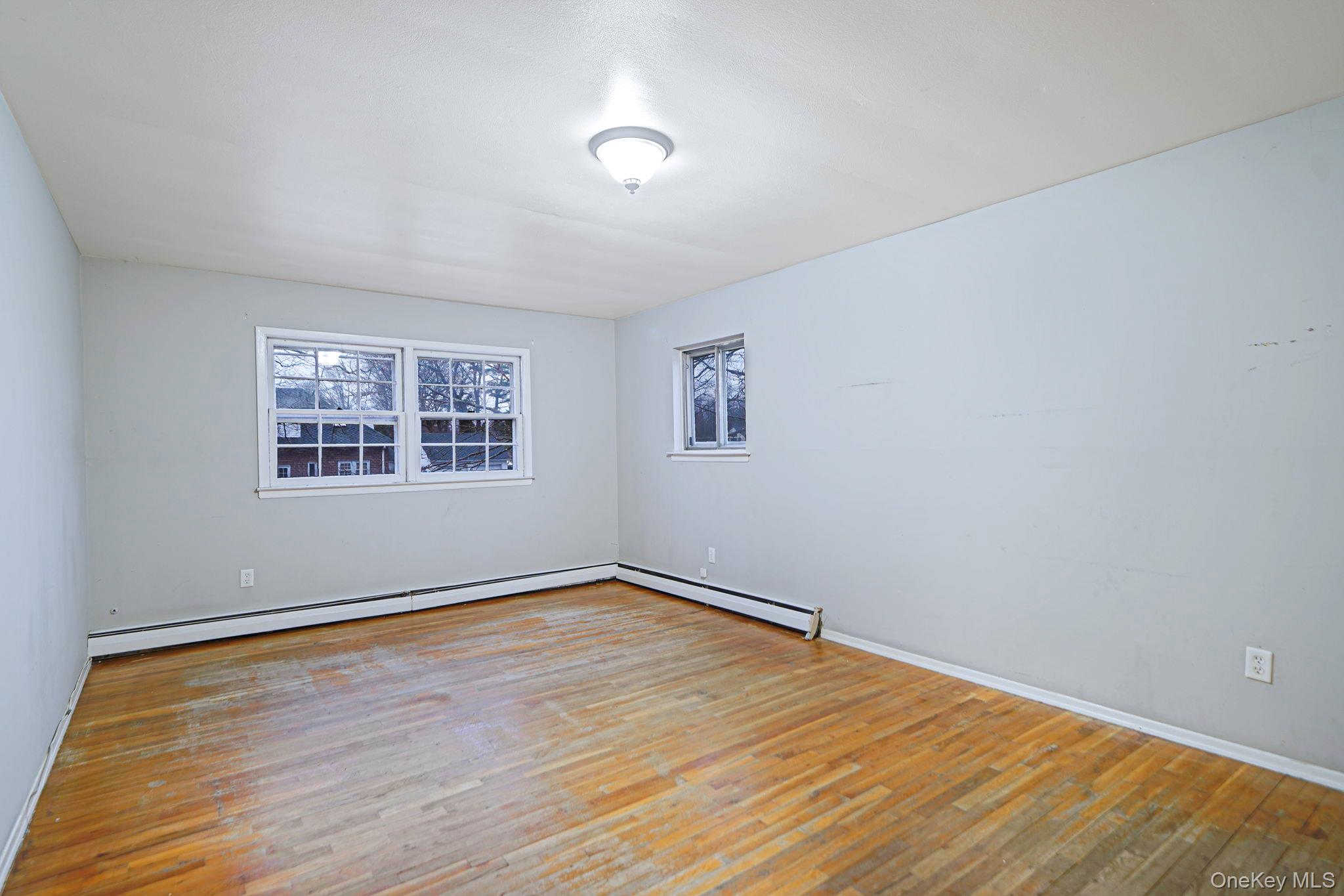 #19 photo, 60 Iroquois Drive, সাফোক কাউন্টি Brightwaters , NY 11718