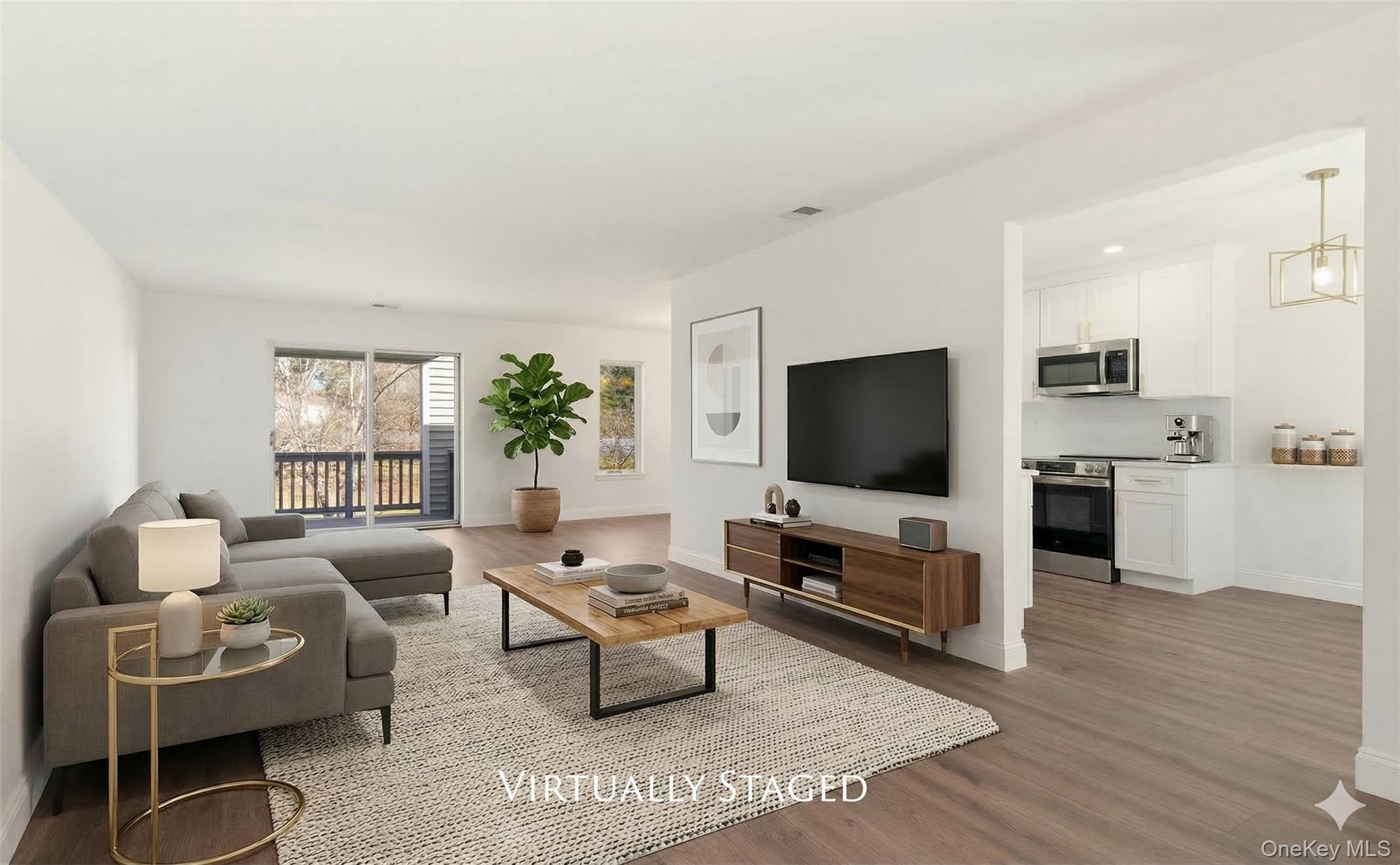 #6 photo, 909 Fenway Road, سوفولك Saint James , NY 11780