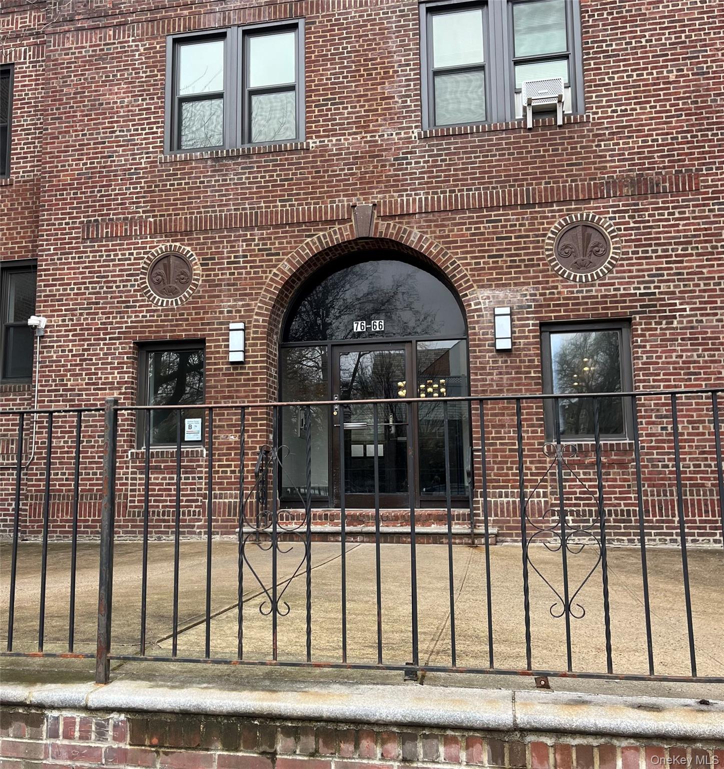 #18 photo, 7666 Austin St, Forest Hills , NY 11375