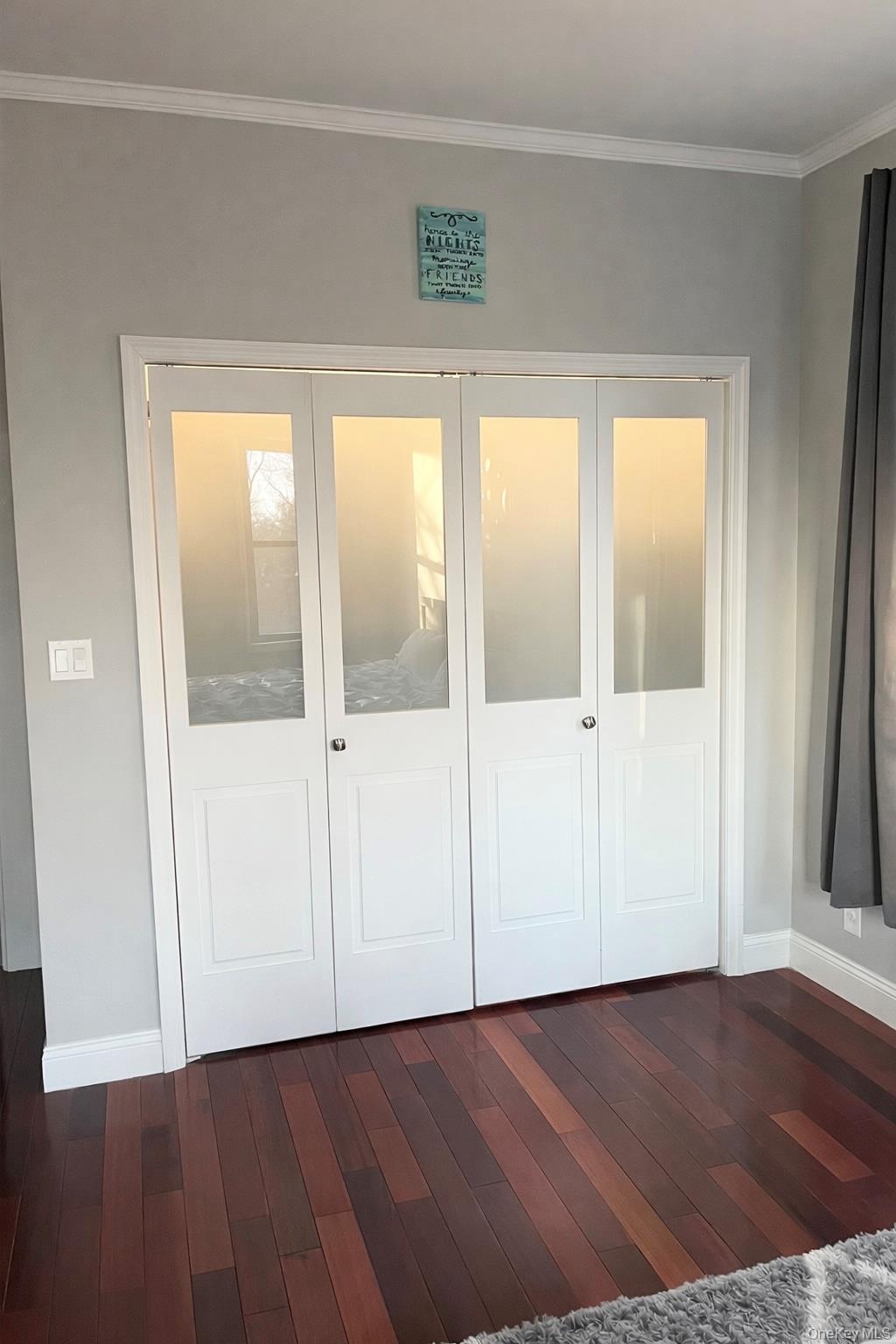 #3 photo, 7666 Austin St, קווינס Forest Hills , NY 11375