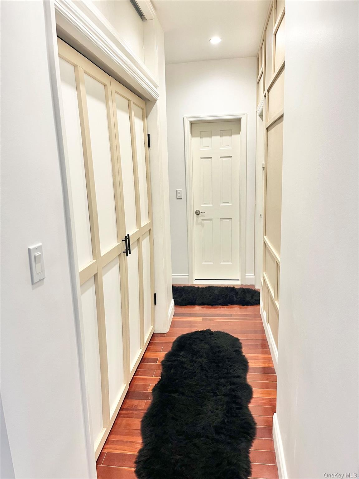 #5 photo, 7666 Austin St, קווינס Forest Hills , NY 11375