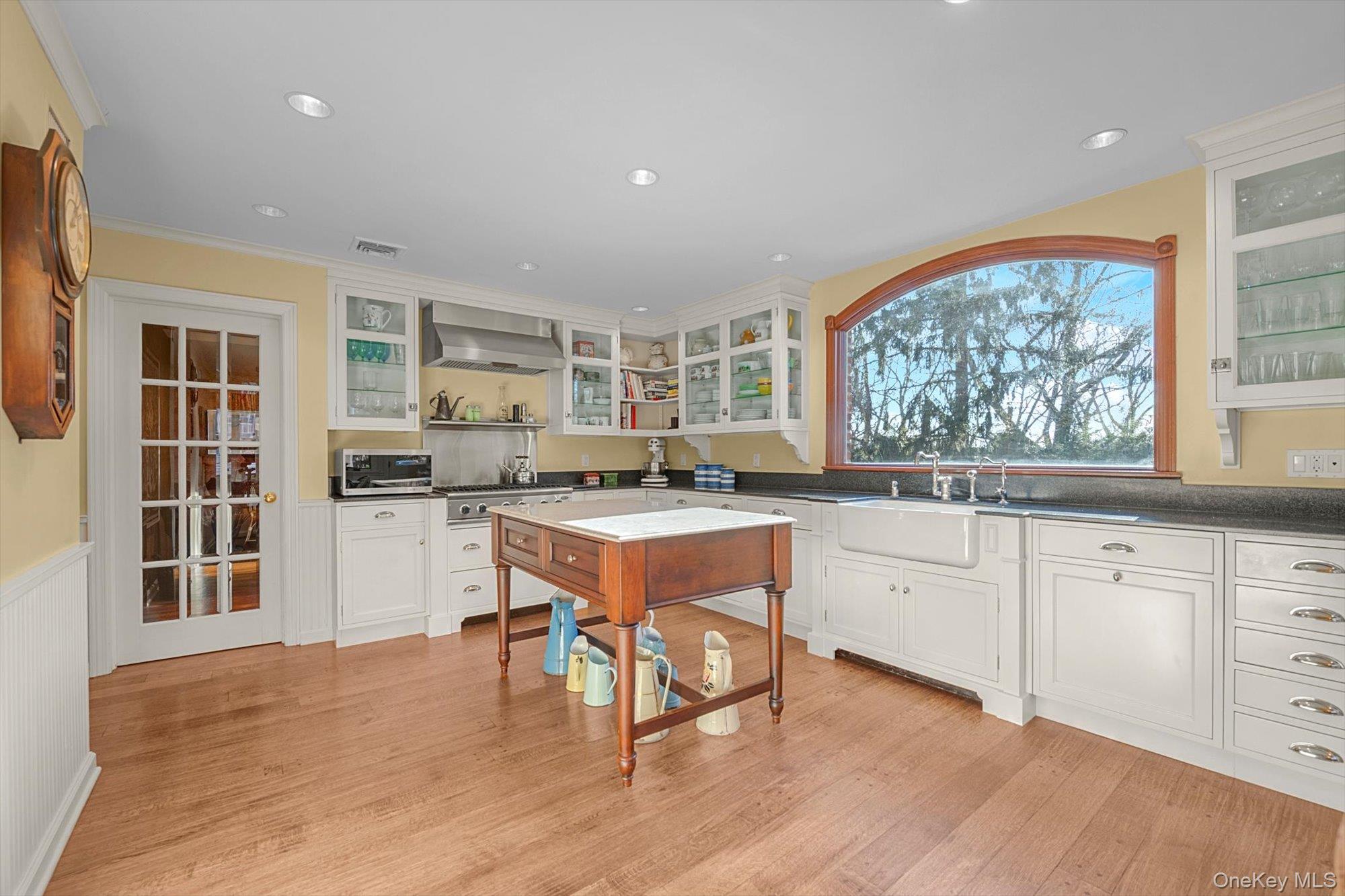 #9 photo, 2 Chester Drive, 長島 Great Neck , NY 11021