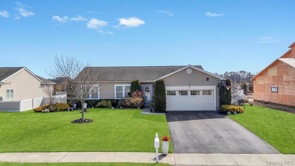 #11 photo, 191 Flower Road, Shirley , NY 11967