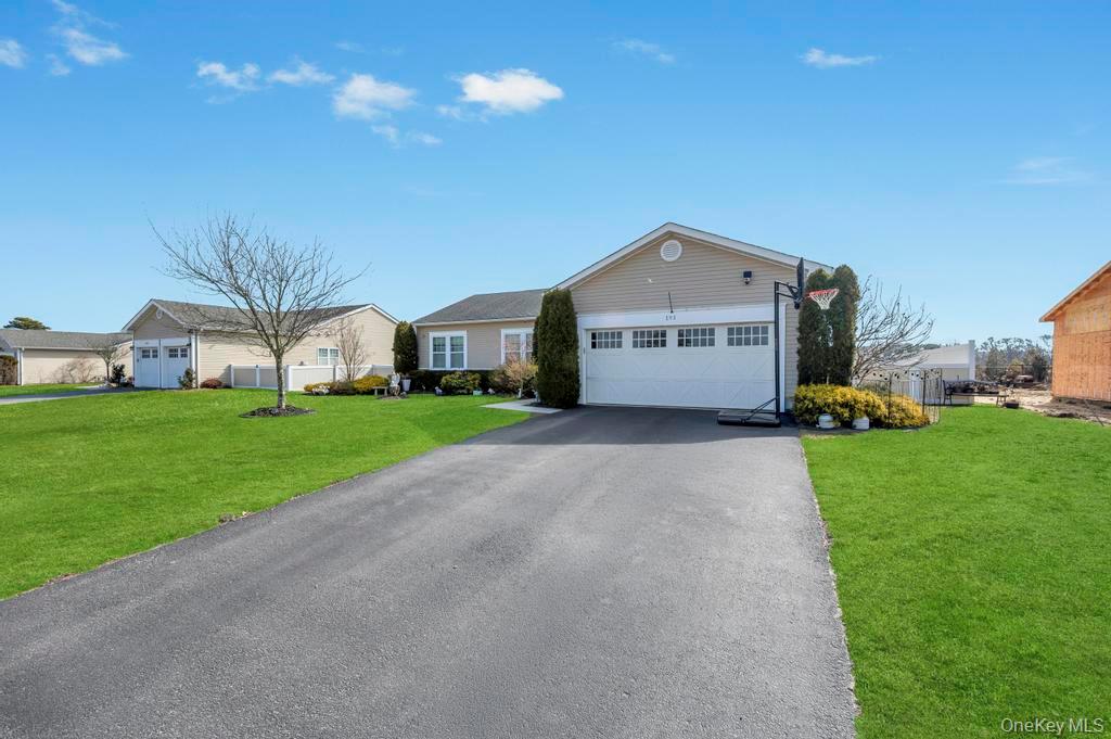 #3 photo, 191 Flower Road, Shirley , NY 11967