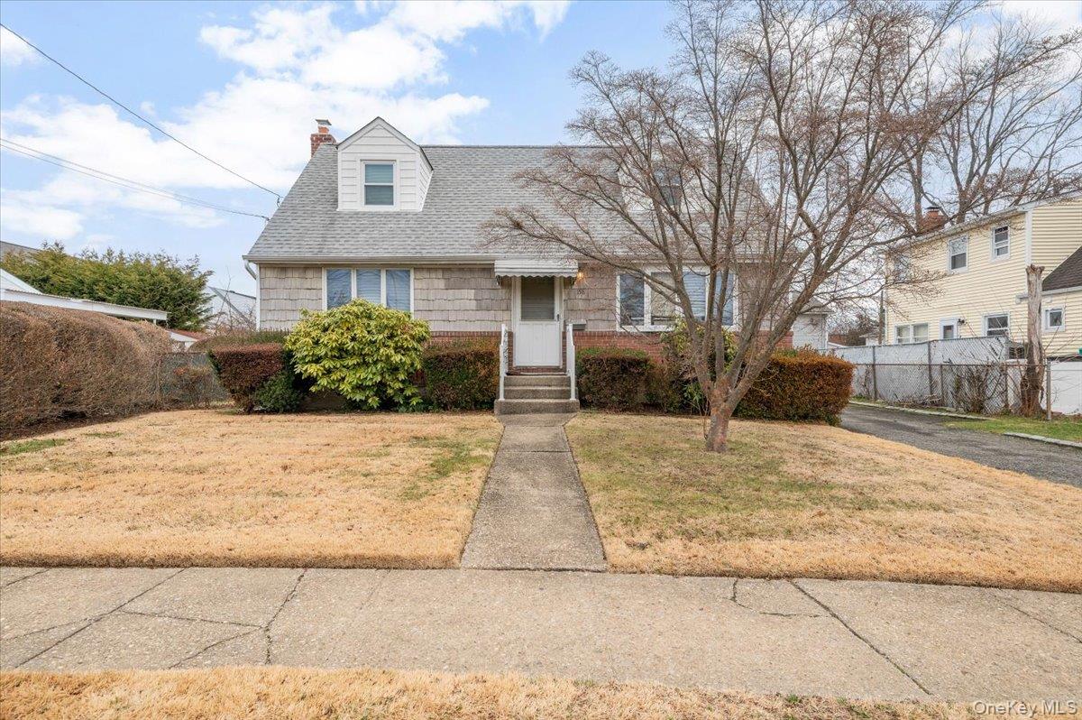 #1 photo, 158 Burns Avenue, Hicksville , NY 11801