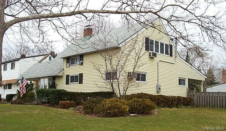 #1 photo, 55 Ball Park Lane, Нассау ‖ Hicksville , NY 11801