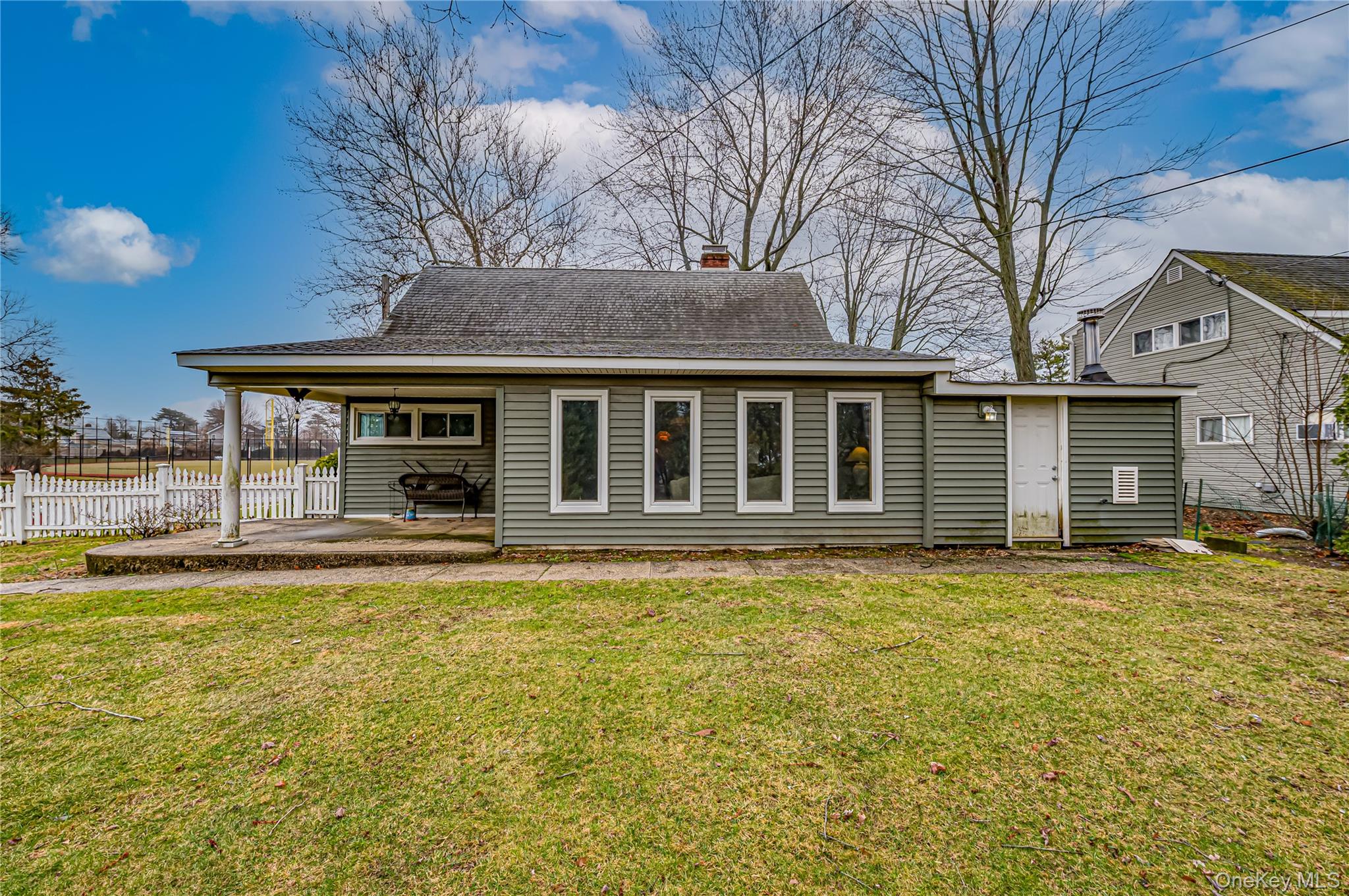 #20 photo, 55 Ball Park Lane, Hicksville , NY 11801