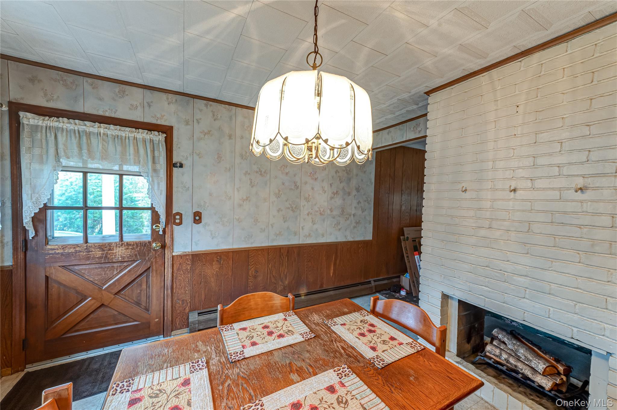 #8 photo, 55 Ball Park Lane, Hicksville , NY 11801