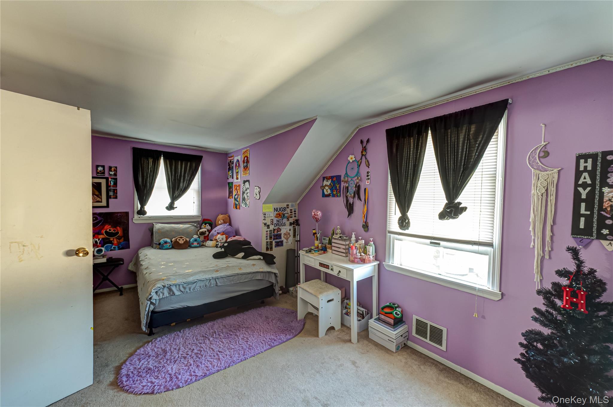 #9 photo, 347 Atlantic Avenue, सफ़ोक काउंटी Bay Shore , NY 11706