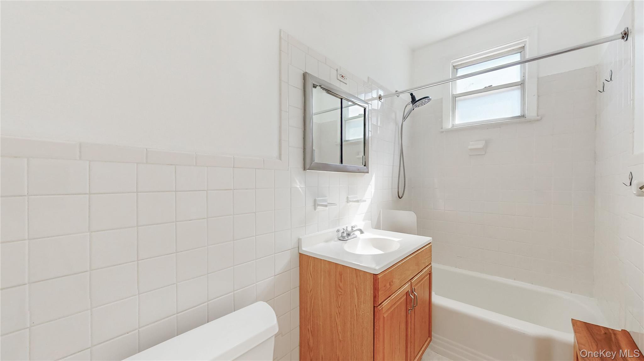 #10 photo, 84-30 102nd Avenue, 皇后區 Ozone Park , NY 11416