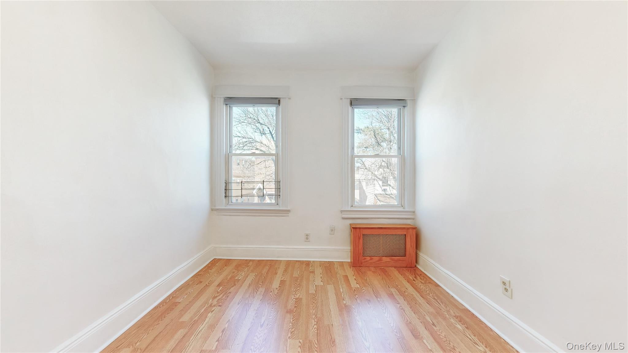 #13 photo, 84-30 102nd Avenue, 皇后區 Ozone Park , NY 11416