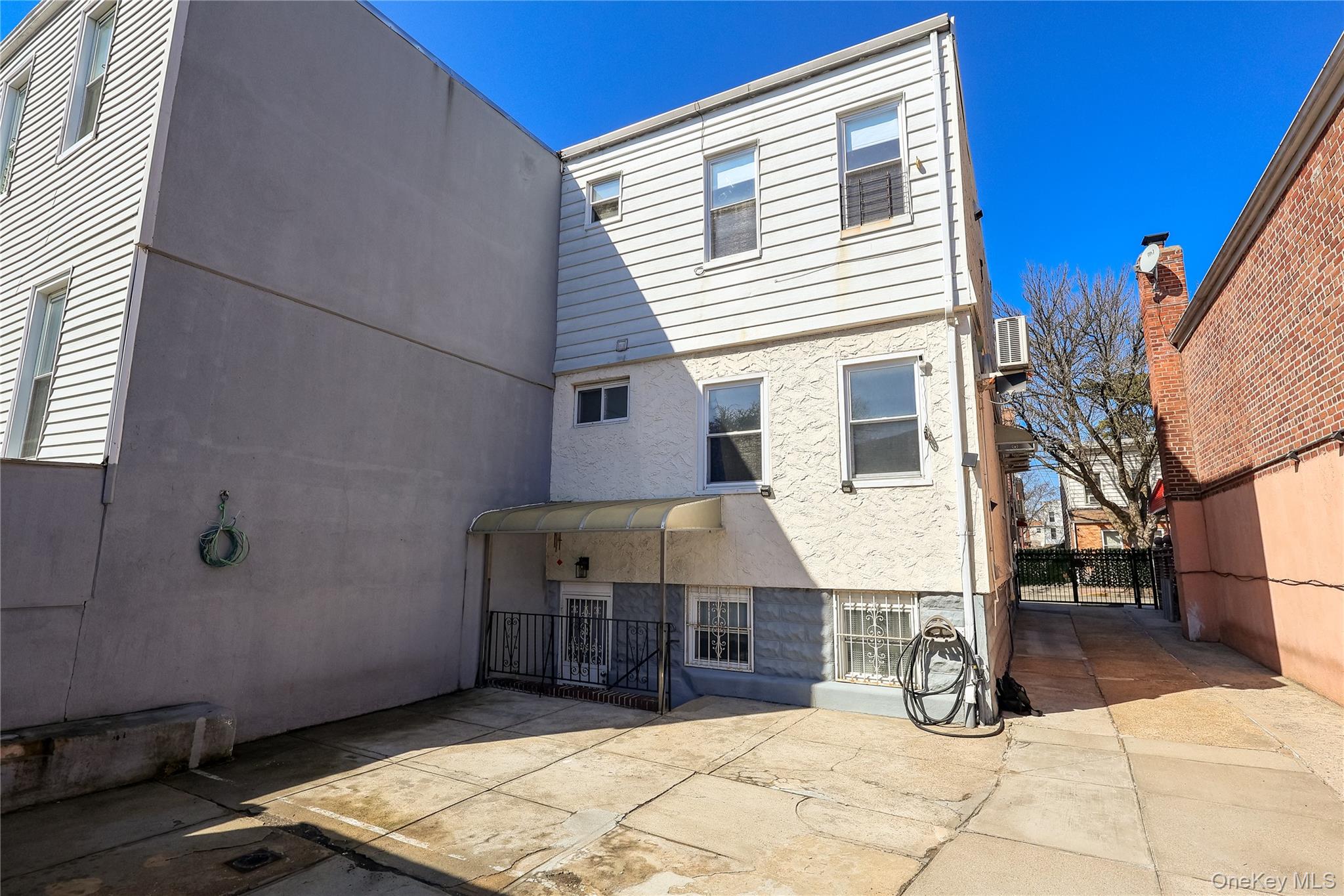 #18 photo, 84-30 102nd Avenue, 皇后區 Ozone Park , NY 11416
