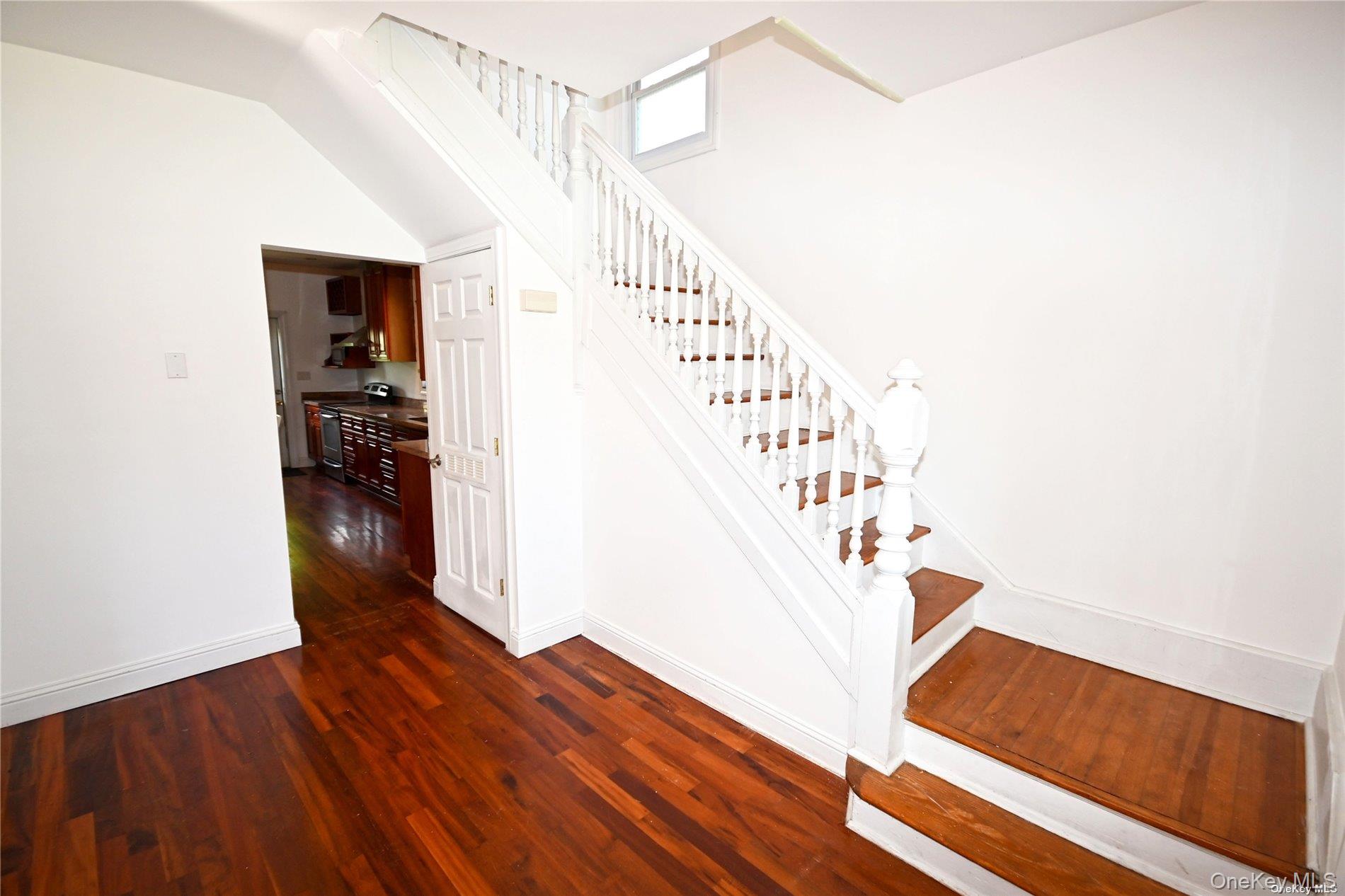 #13 photo, 21 Arrandale Avenue, Great Neck , NY 11024