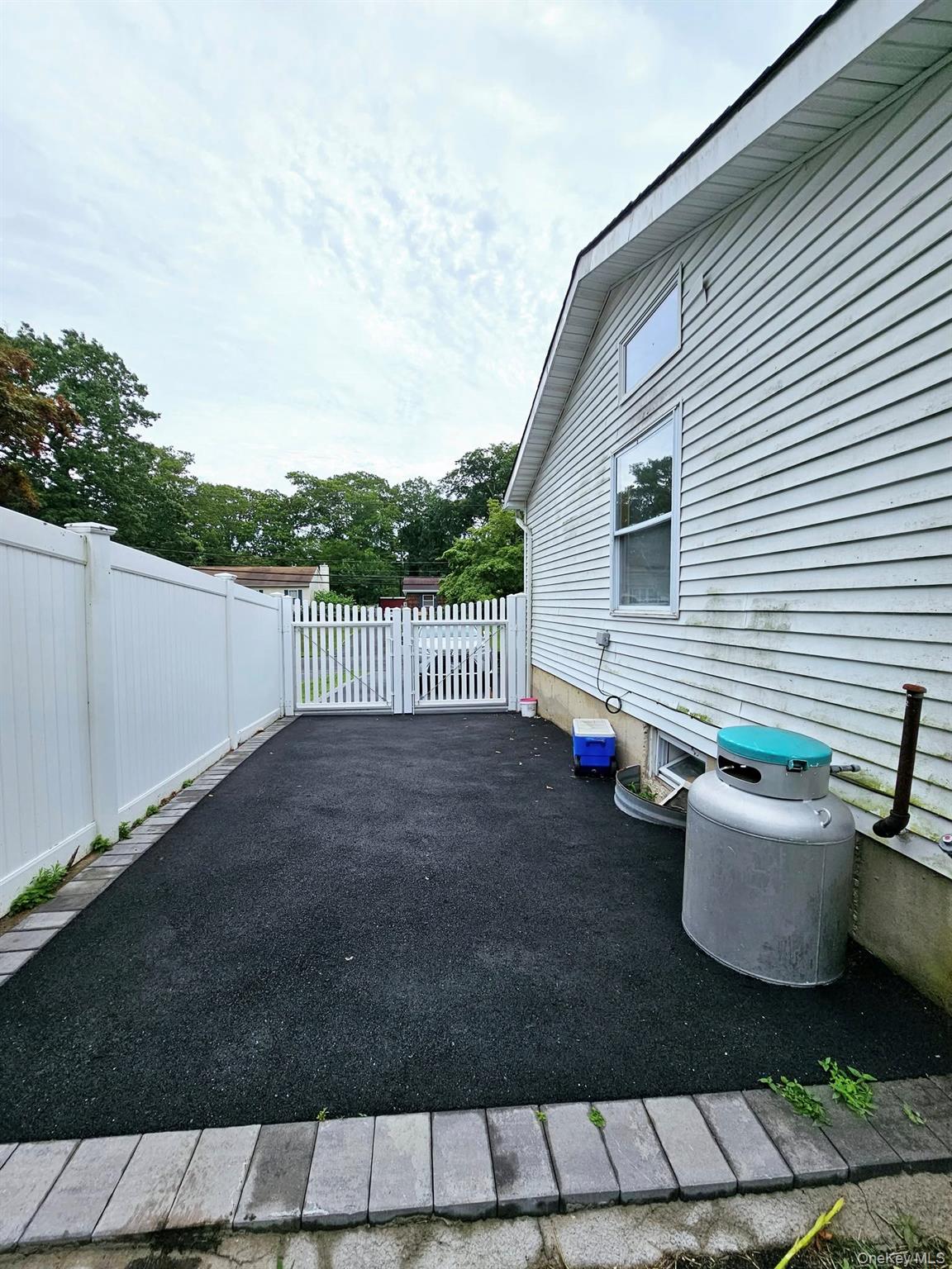 #14 photo, 12 Nord Park Boulevard, Middle Island , NY 11953