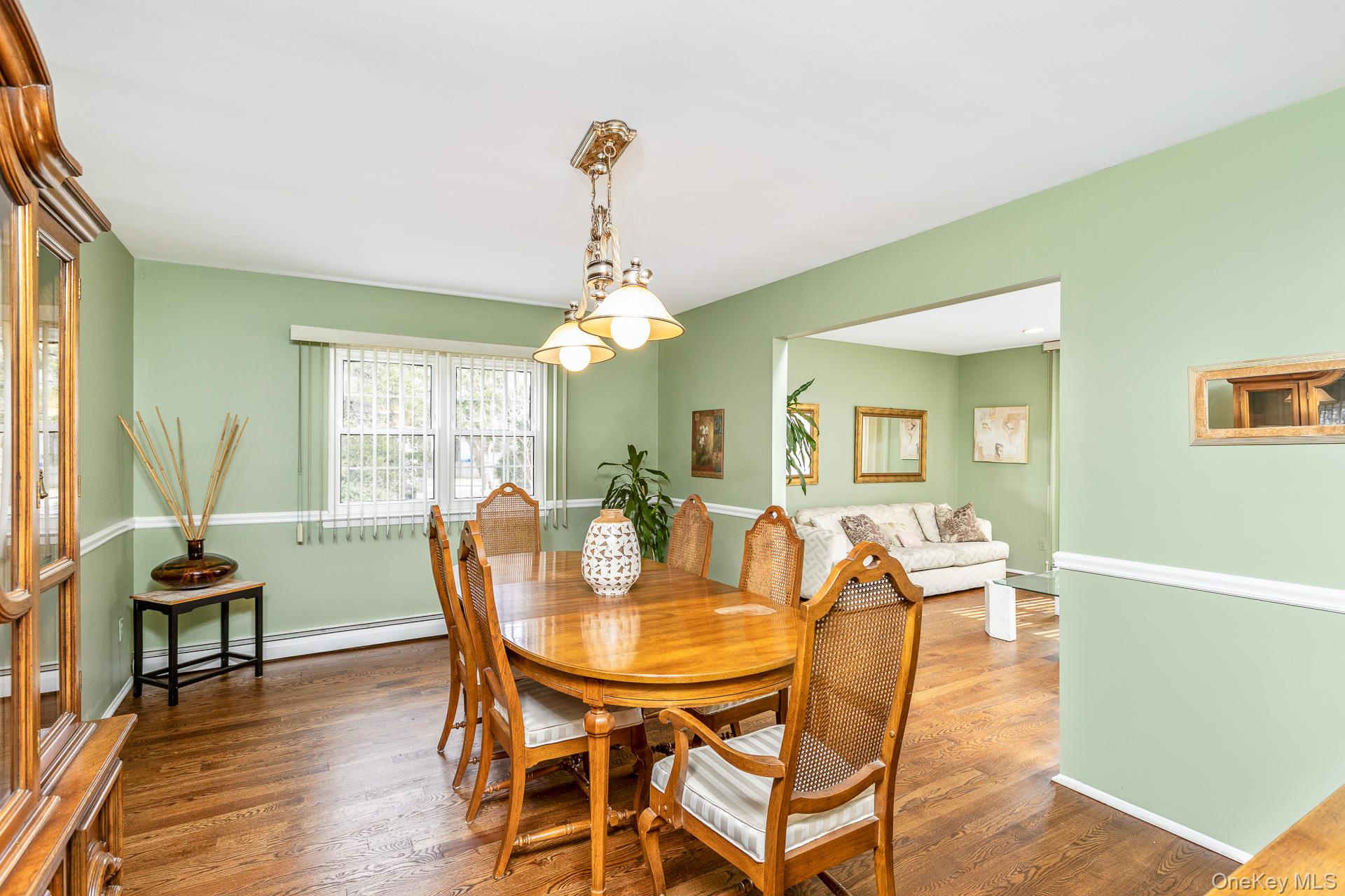 #10 photo, 61 Hurtin Boulevard, سوفولك Smithtown , NY 11787