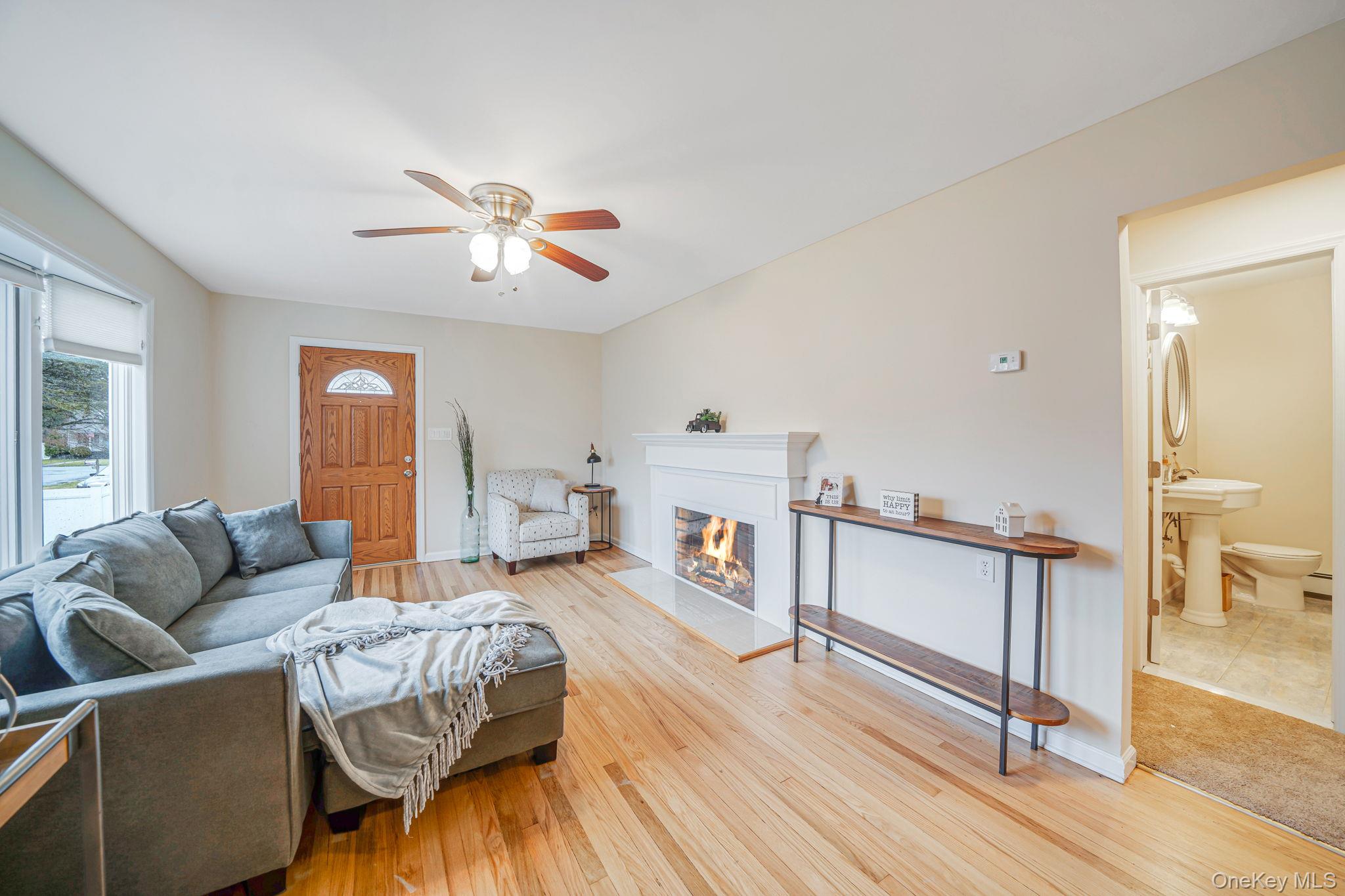 #7 photo, 8 Florence Court, Huntington Station , NY 11746