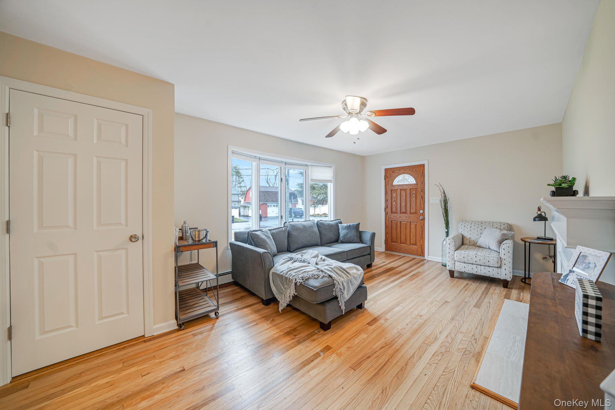 #8 photo, 8 Florence Court, Huntington Station , NY 11746