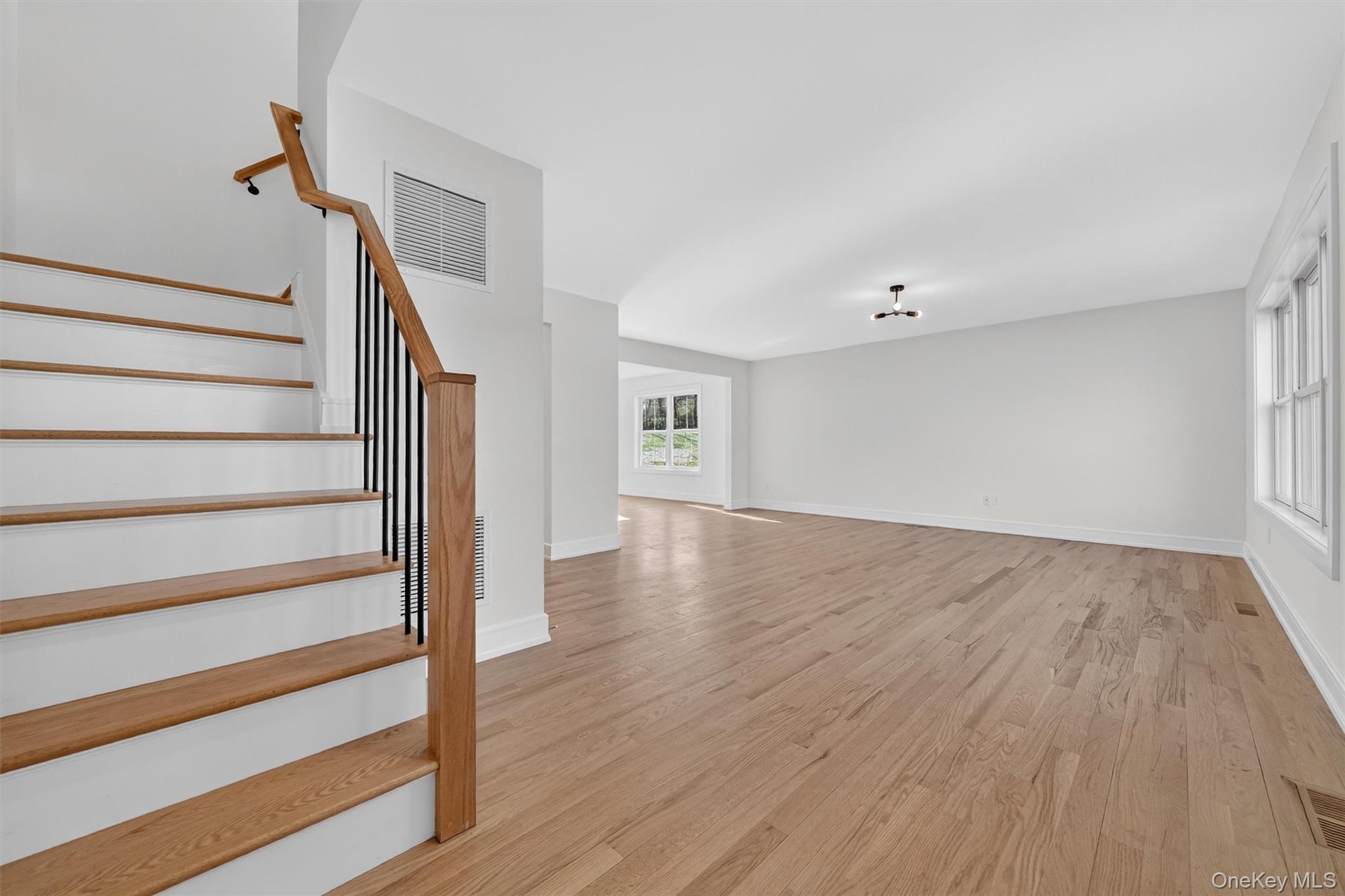 #3 photo, 2216 Crompond Road, 紐約州 Yorktown Heights , NY 10598