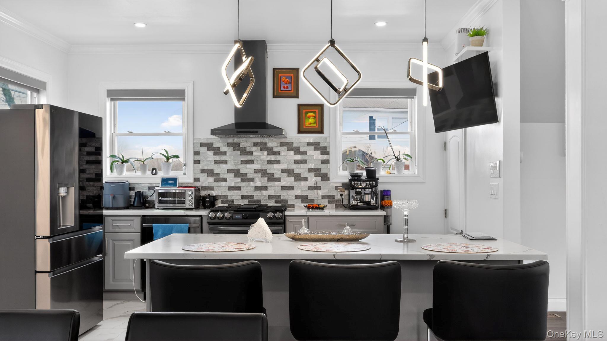 #10 photo, 175 Hempstead Avenue, מחוז נסאו Lynbrook , NY 11563