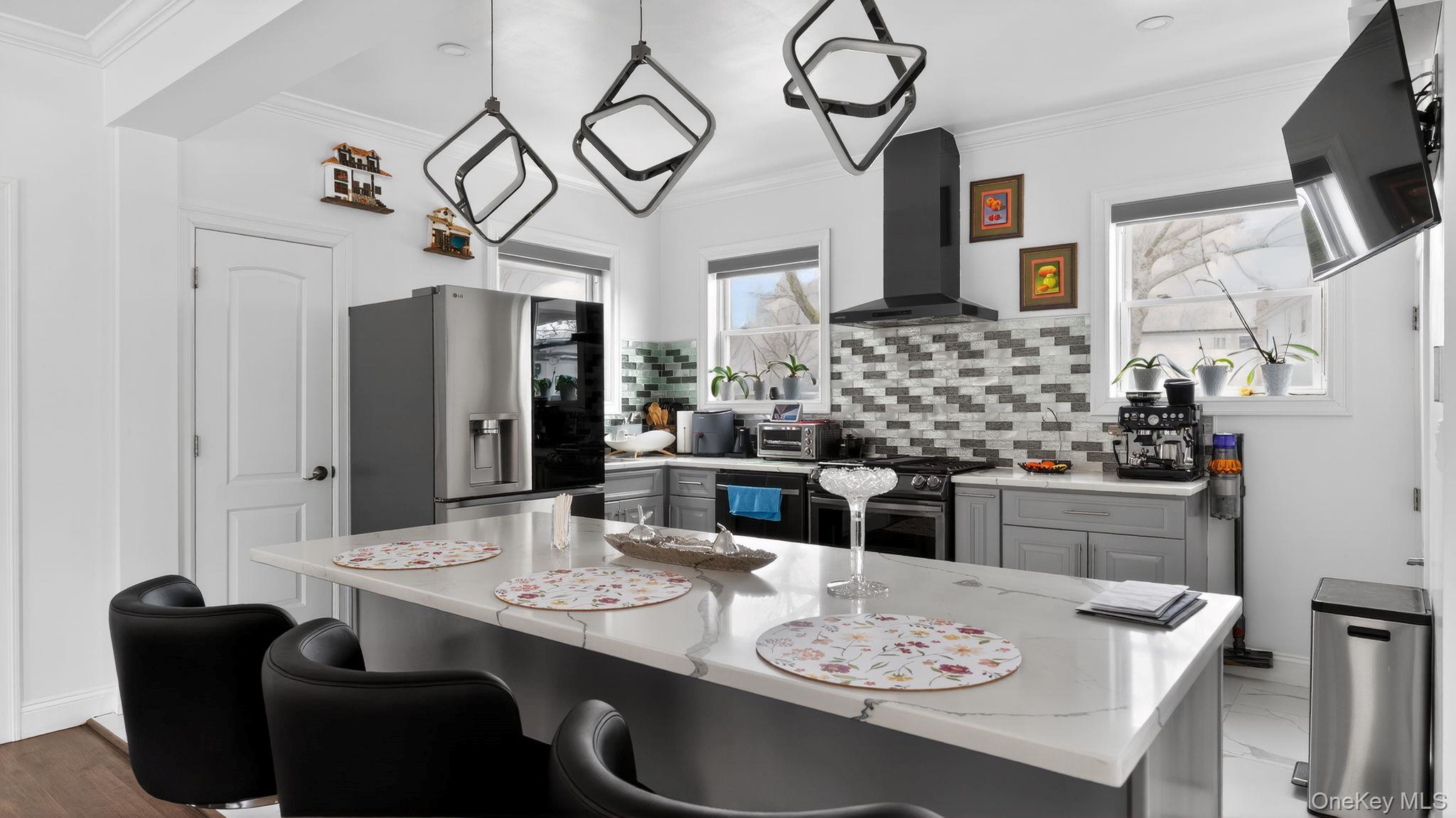 #17 photo, 175 Hempstead Avenue, מחוז נסאו Lynbrook , NY 11563