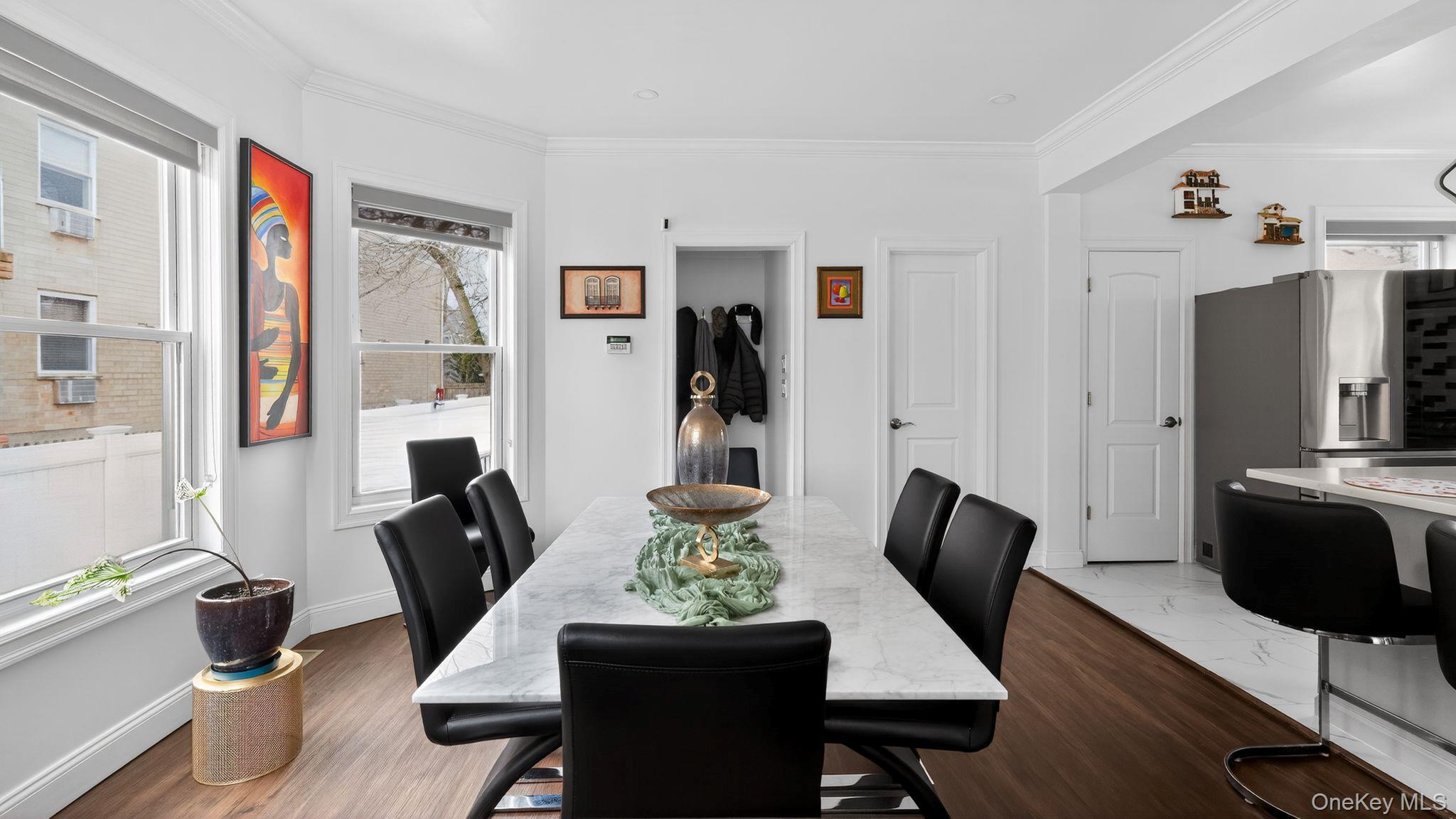 #19 photo, 175 Hempstead Avenue, מחוז נסאו Lynbrook , NY 11563