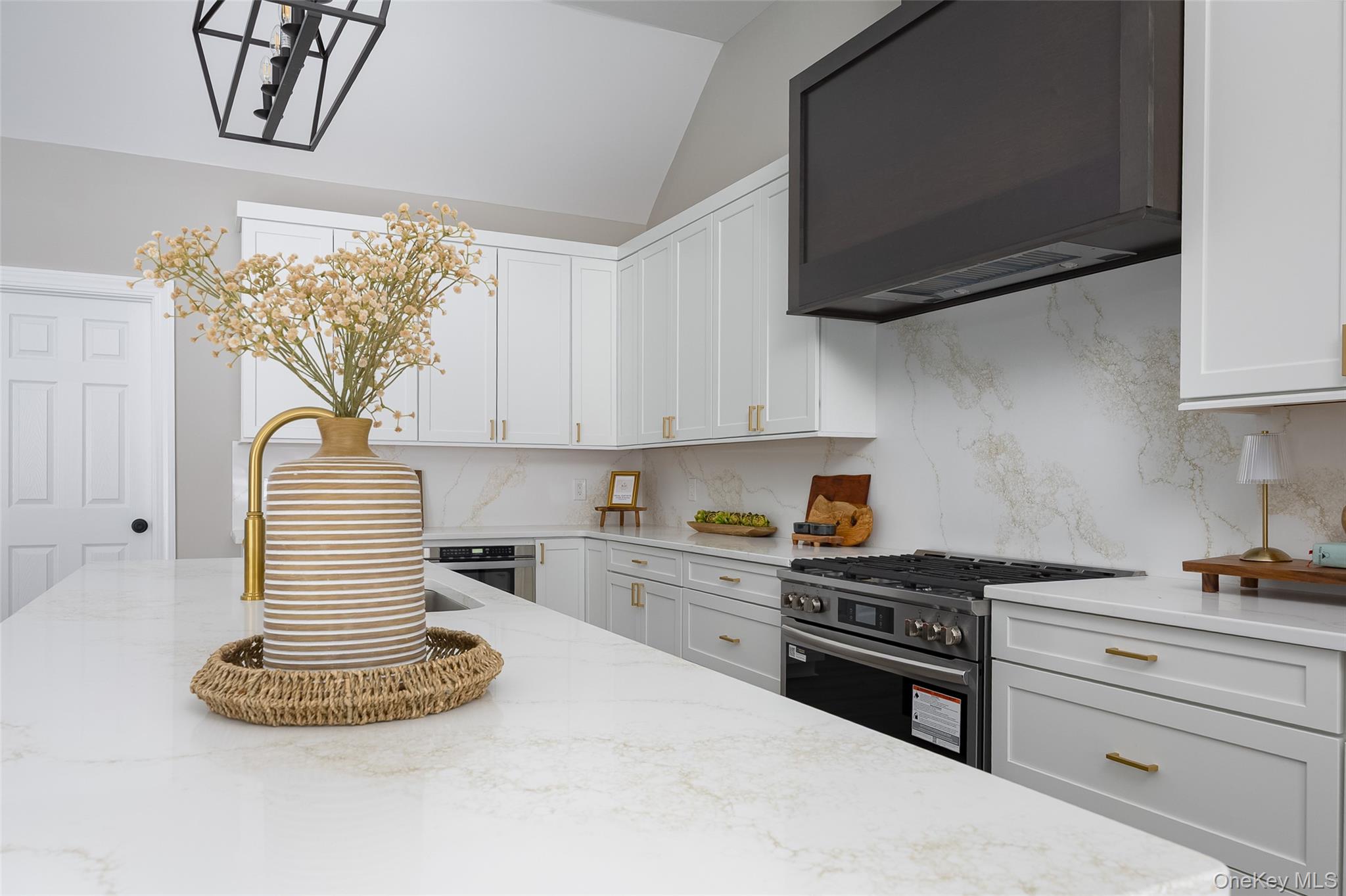 #13 photo, 3750 Route 52, Stormville , NY 12582