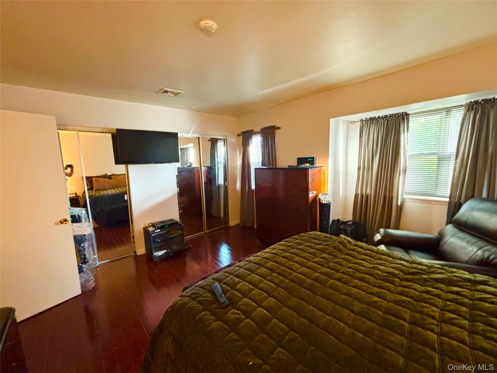 #10 photo, 18 Kensington Court, Nanuet , NY 10954