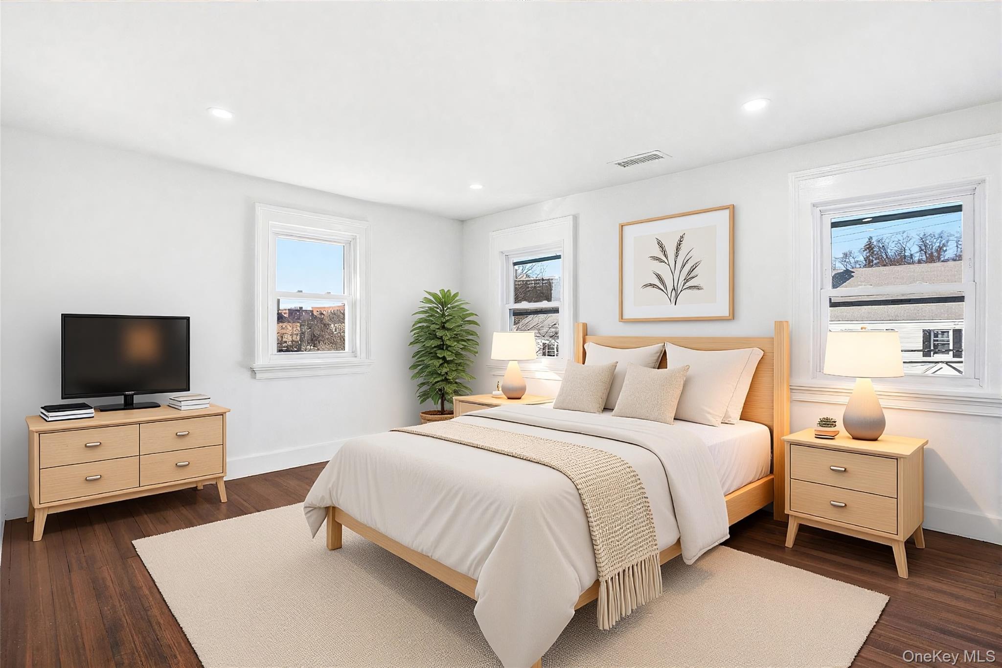 #8 photo, 76 N Kensico Avenue, White Plains , NY 10604