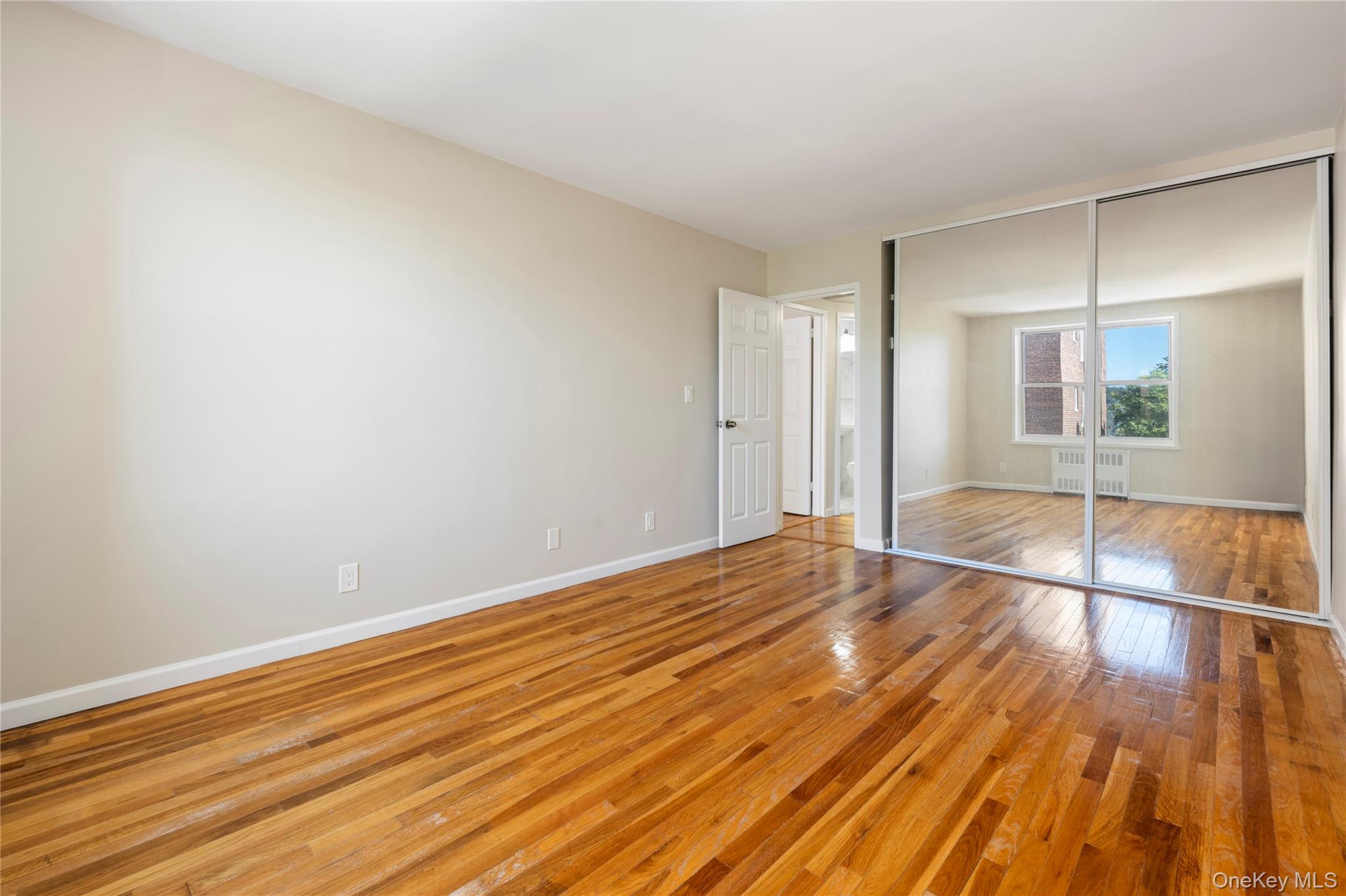 #4 photo, 42 Pine Street, Yonkers , NY 10701