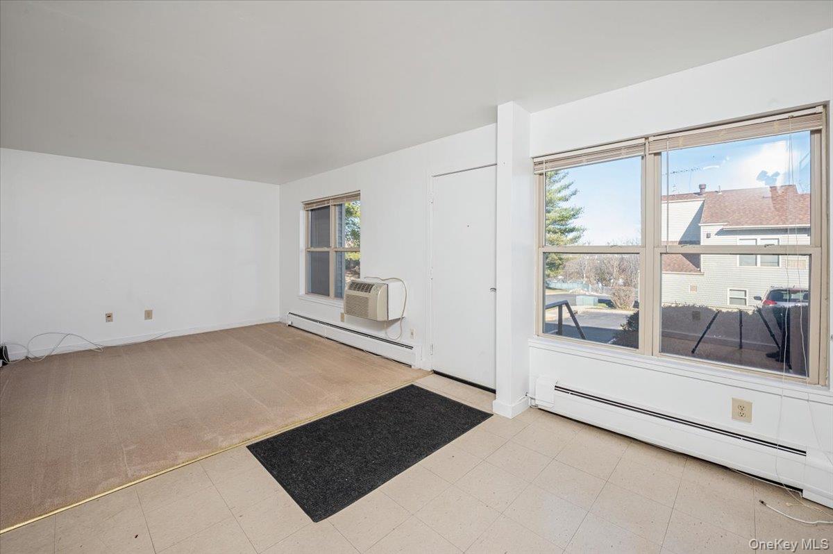 #2 photo, 501 Maplewood Gardens, 纽约州 Nanuet , NY 10954