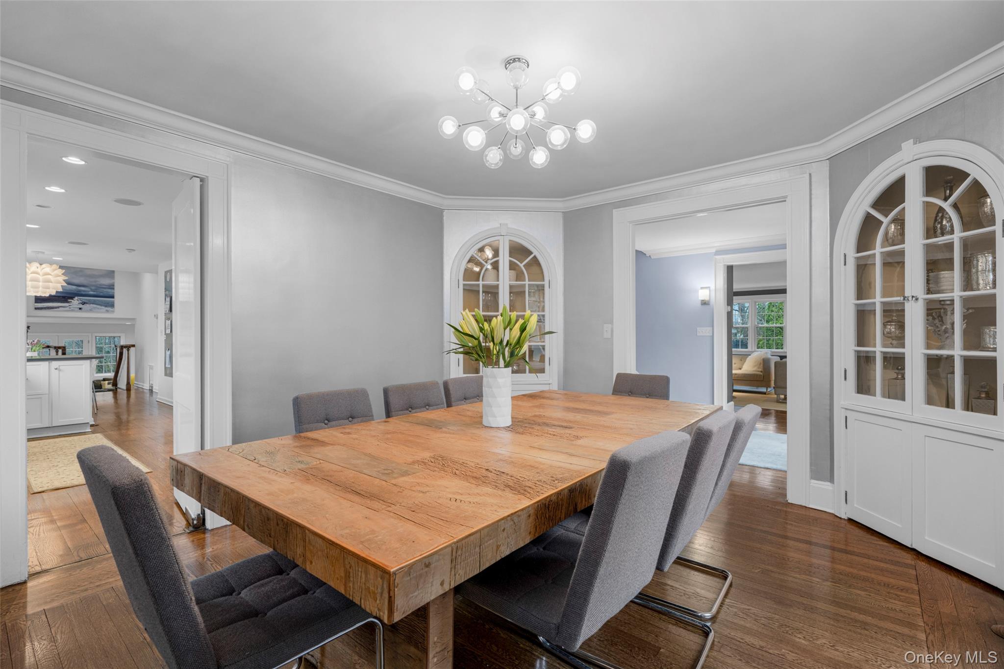 #10 photo, 584 Forest Avenue, New Rochelle , NY 10804