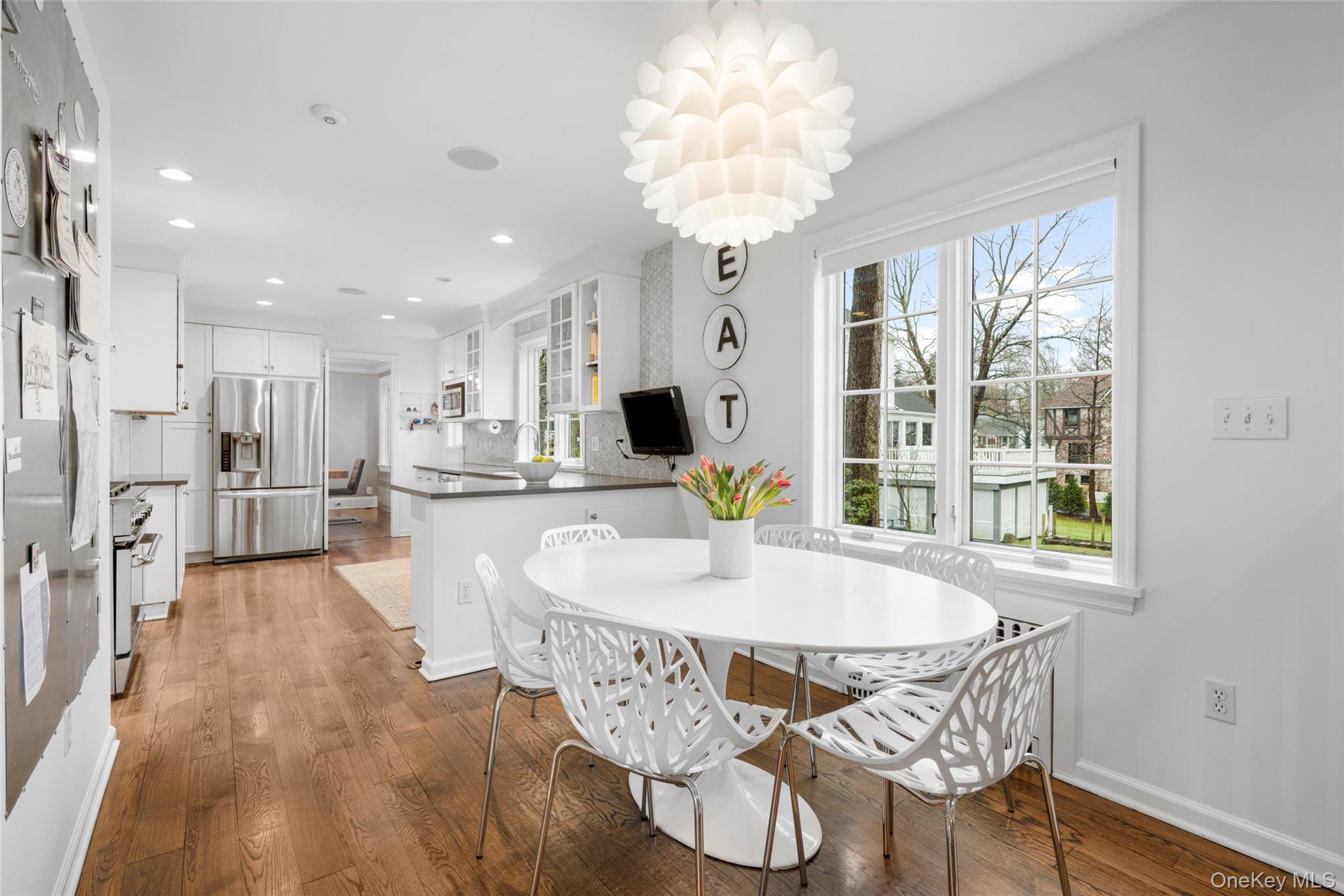 #13 photo, 584 Forest Avenue, New Rochelle , NY 10804