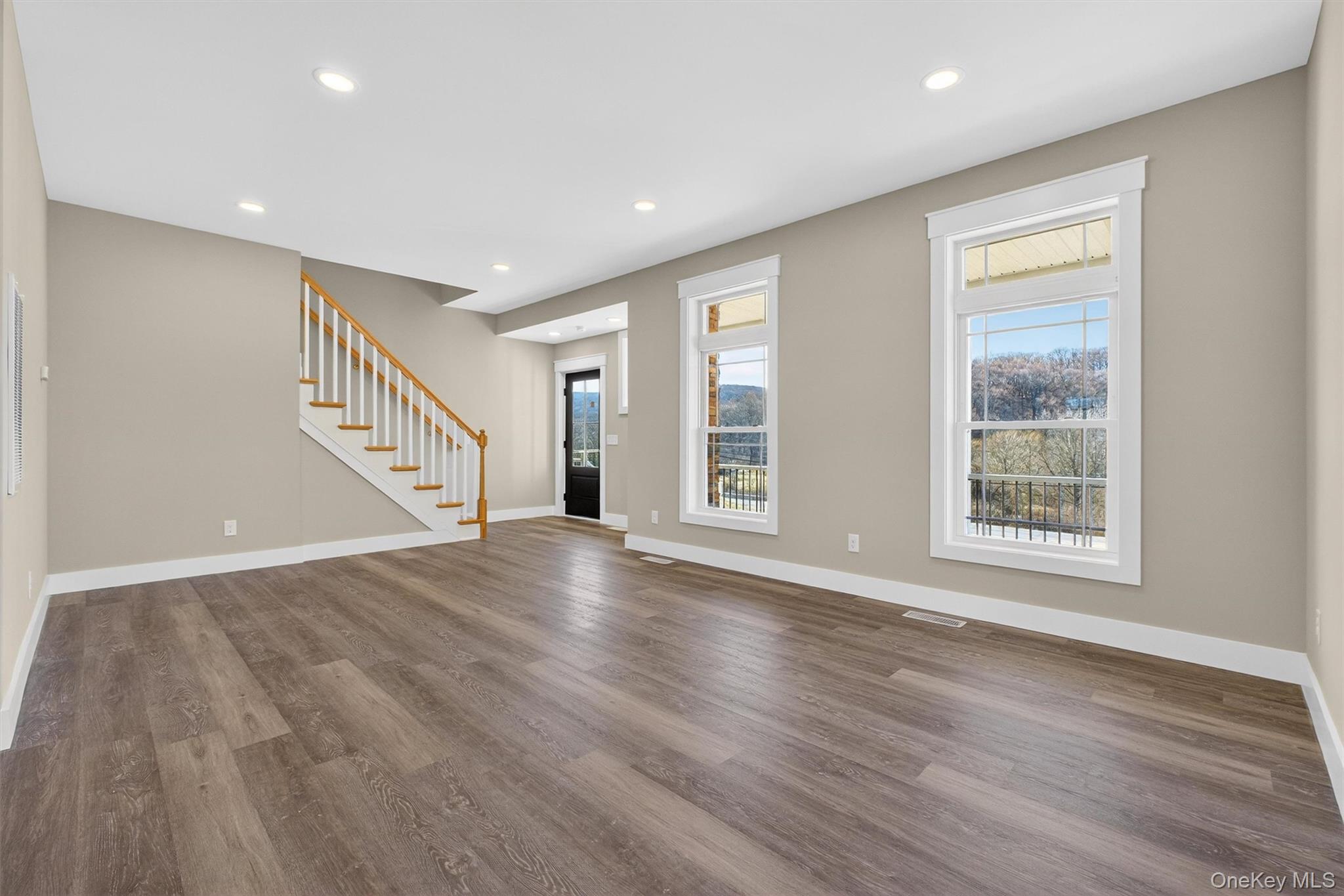 #7 photo, 104B North Road, Highland , NY 12528