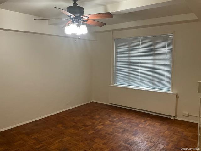 #2 photo, 1594 Metropolitan Avenue, ब्रोंक्स Bronx , NY 10462