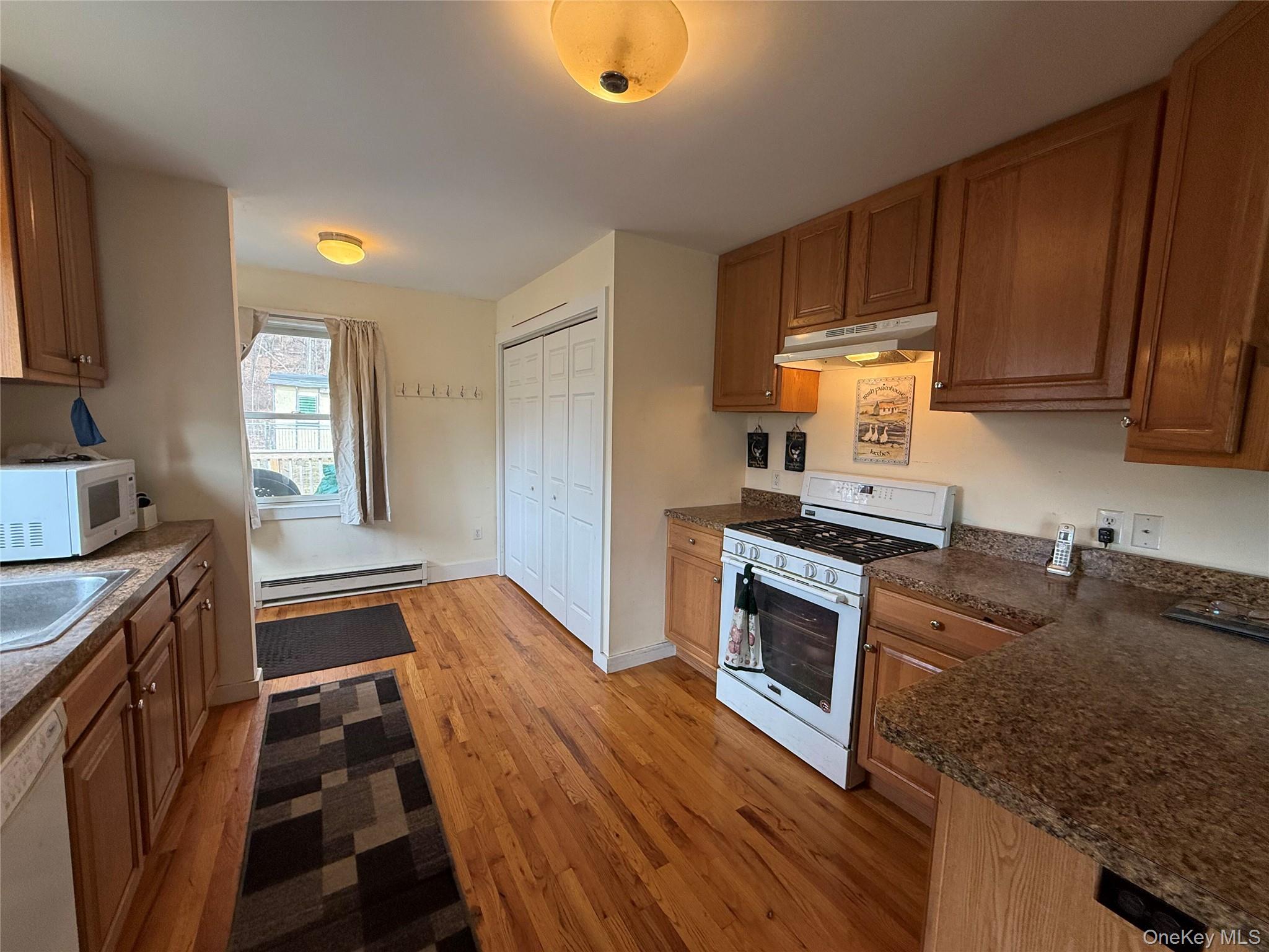 #11 photo, 27 Hardenburg Road, 紐約州 Pine Bush , NY 12566