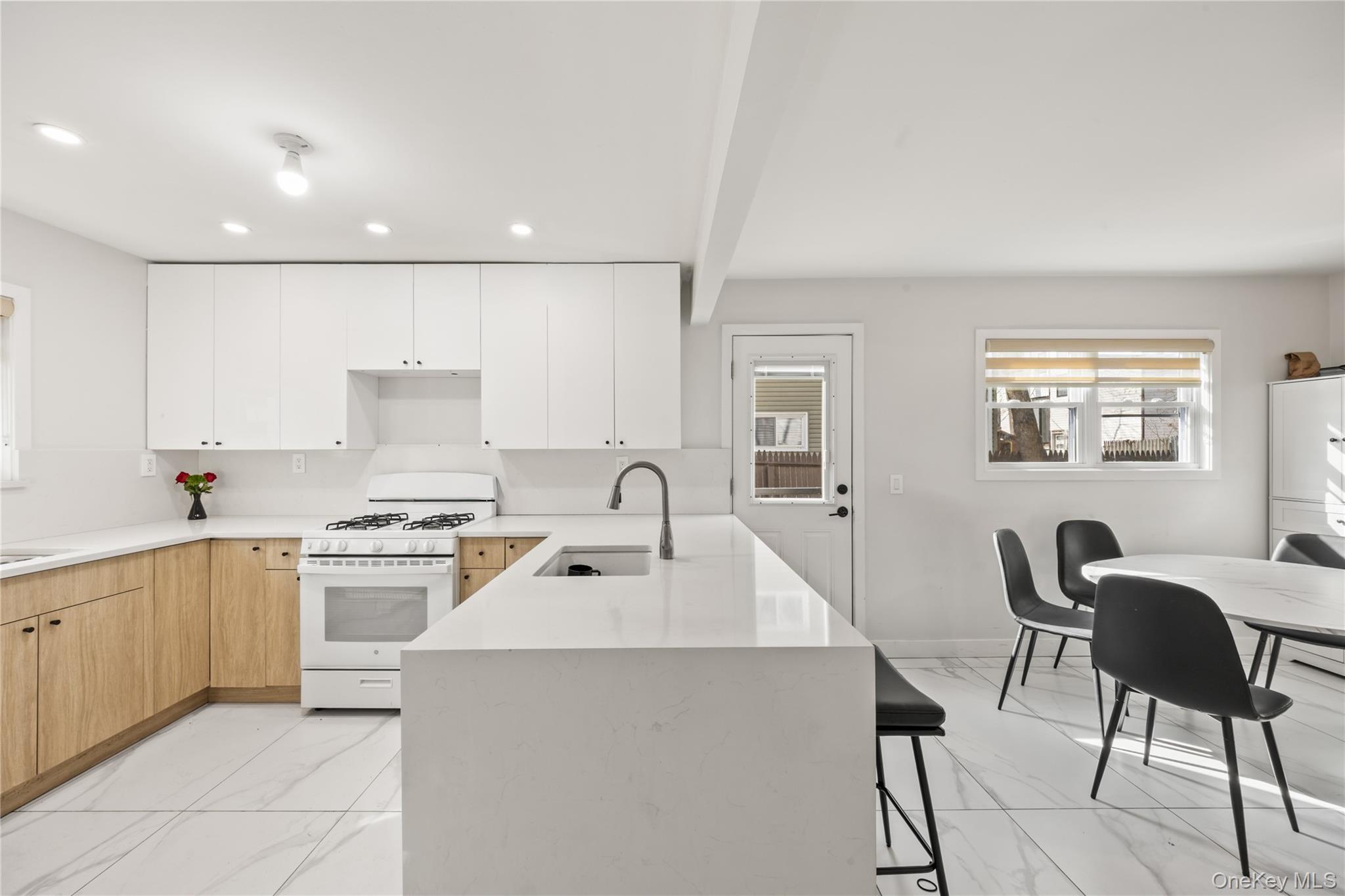 #13 photo, 10 Sneden Court, Spring Valley , NY 10977