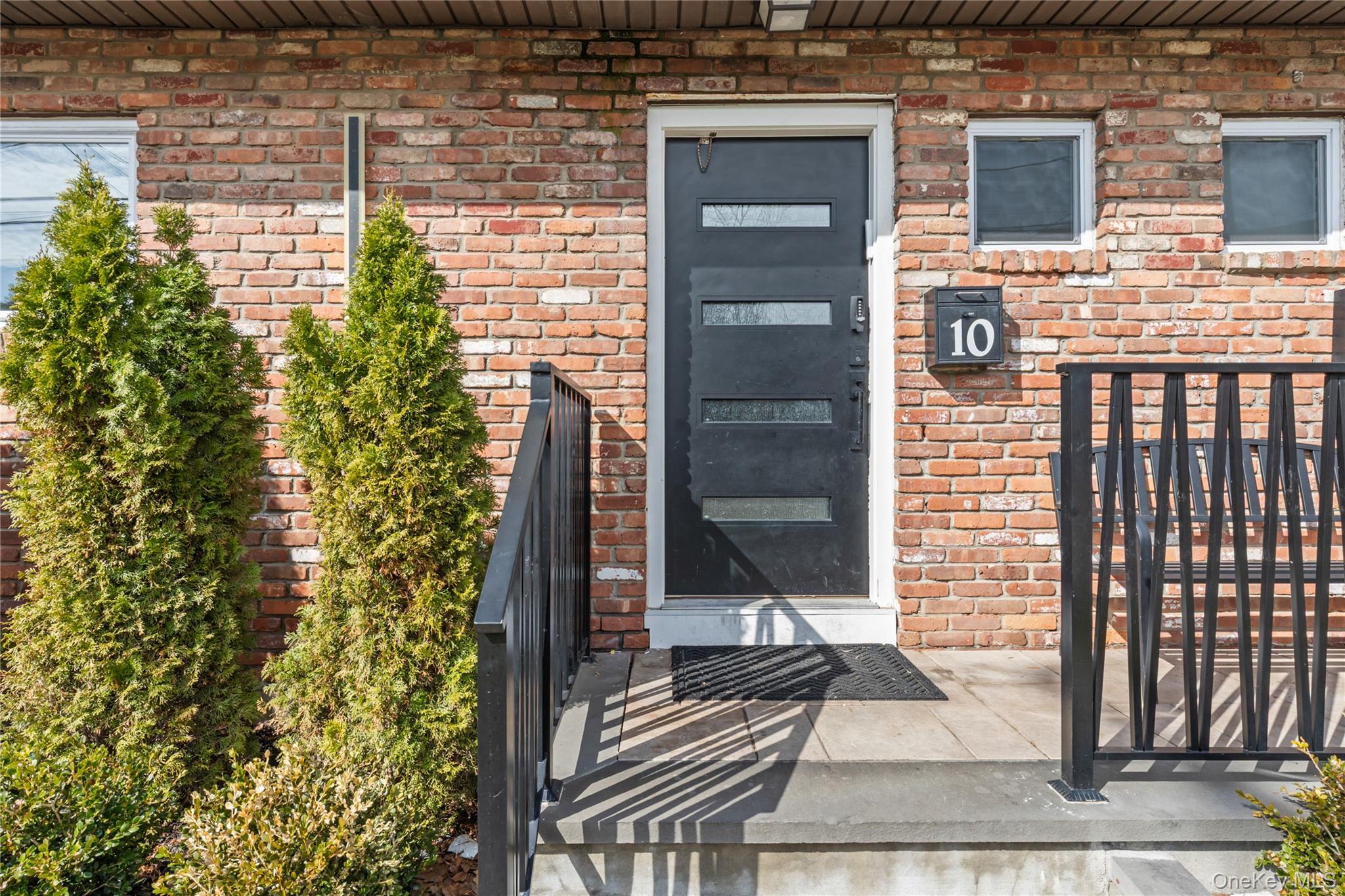 #4 photo, 10 Sneden Court, Spring Valley , NY 10977