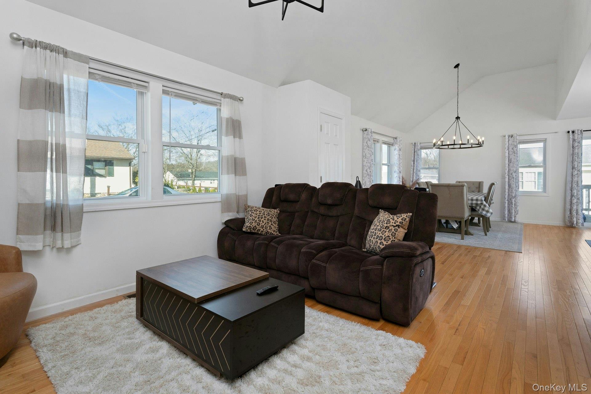 #9 photo, 34 Ashburton Road, Carmel , NY 10512