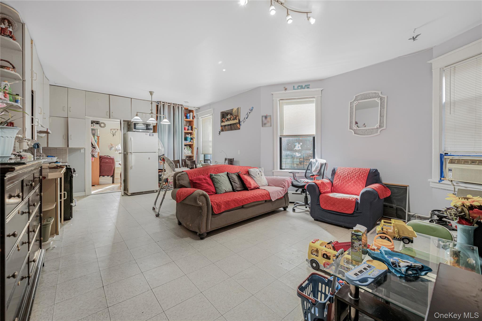 #17 photo, 20 Locust Hill Avenue, Yonkers , NY 10701