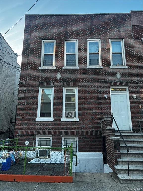 #1 photo, 2753 Wallace Avenue, Bronx , NY 10467
