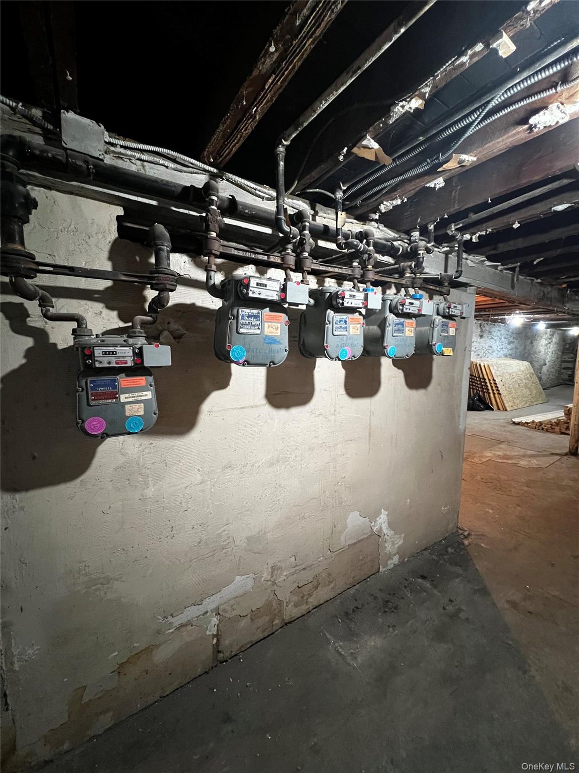 #5 photo, 2753 Wallace Avenue, Bronx , NY 10467