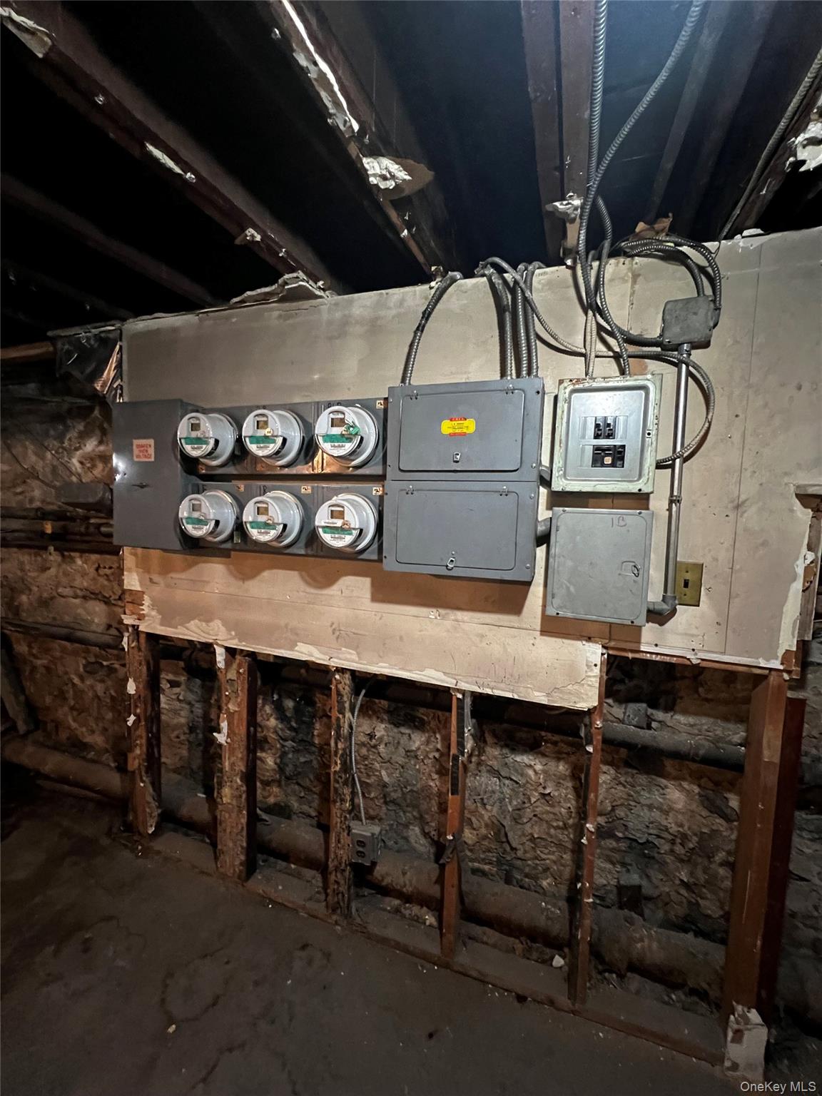 #6 photo, 2753 Wallace Avenue, Bronx , NY 10467