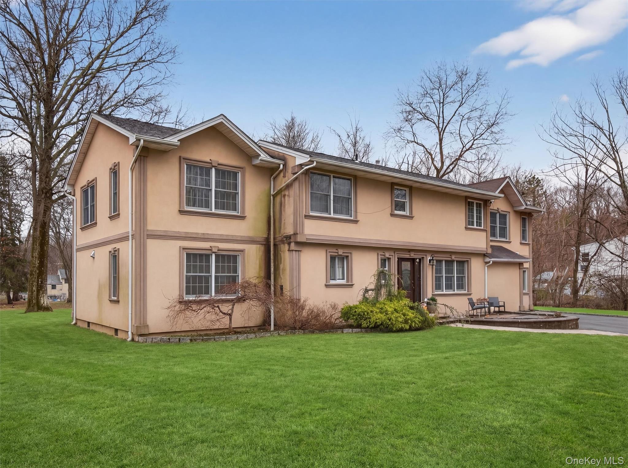 #2 photo, 10 Rensselaer Drive, 纽约州 Spring Valley , NY 10977